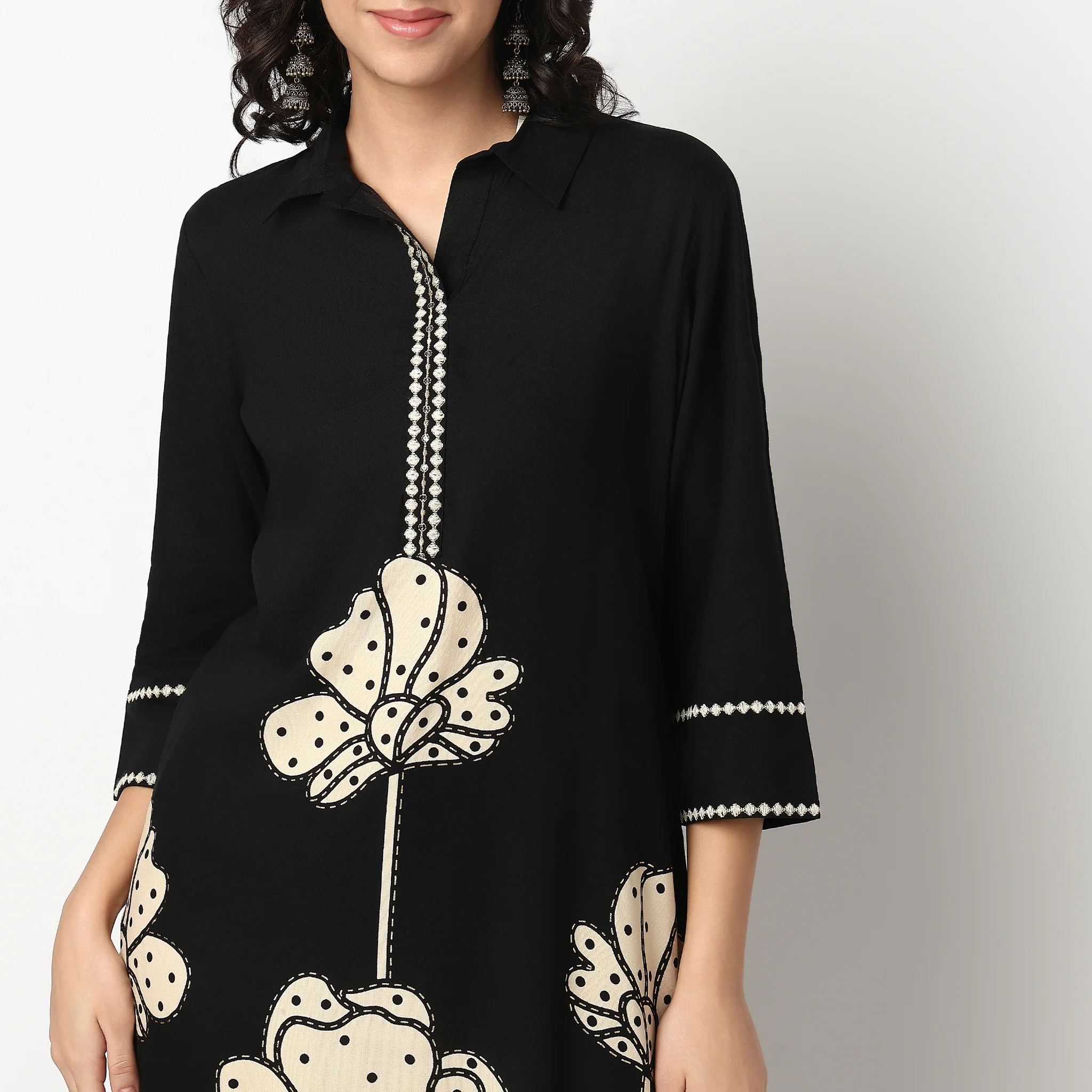 Printed Shirt Collar Kurta - Image 4