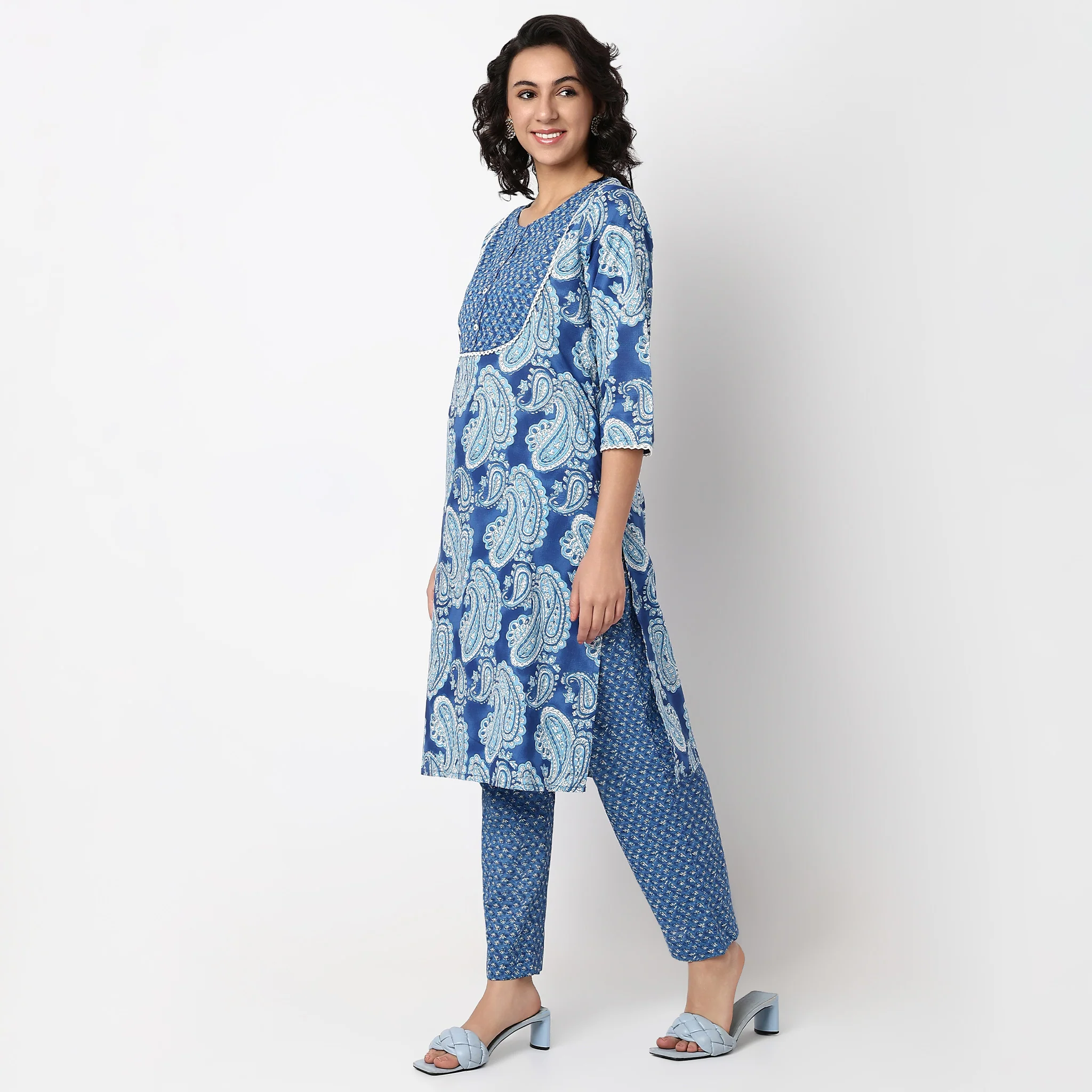 Printed Round Yoke Kurta - Image 5