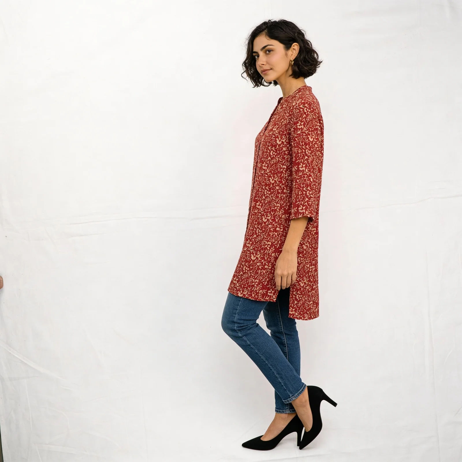 Printed Shirt Collar Short Kurta - Image 4