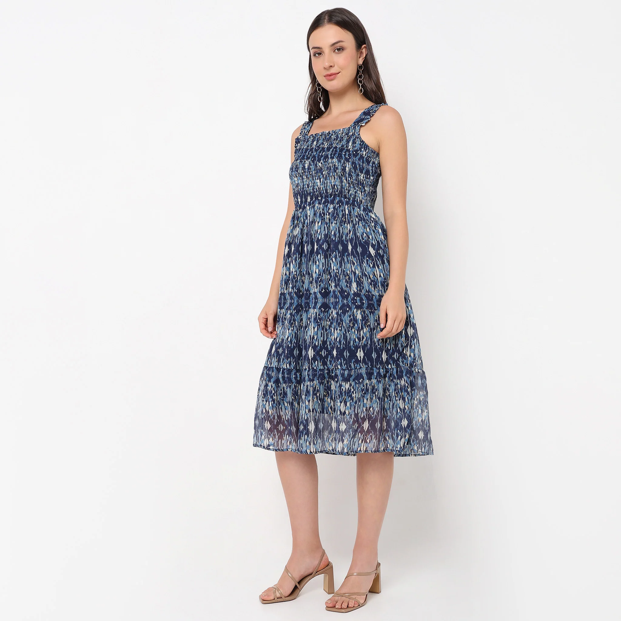 Printed Square Neck Strap Dress - Image 5
