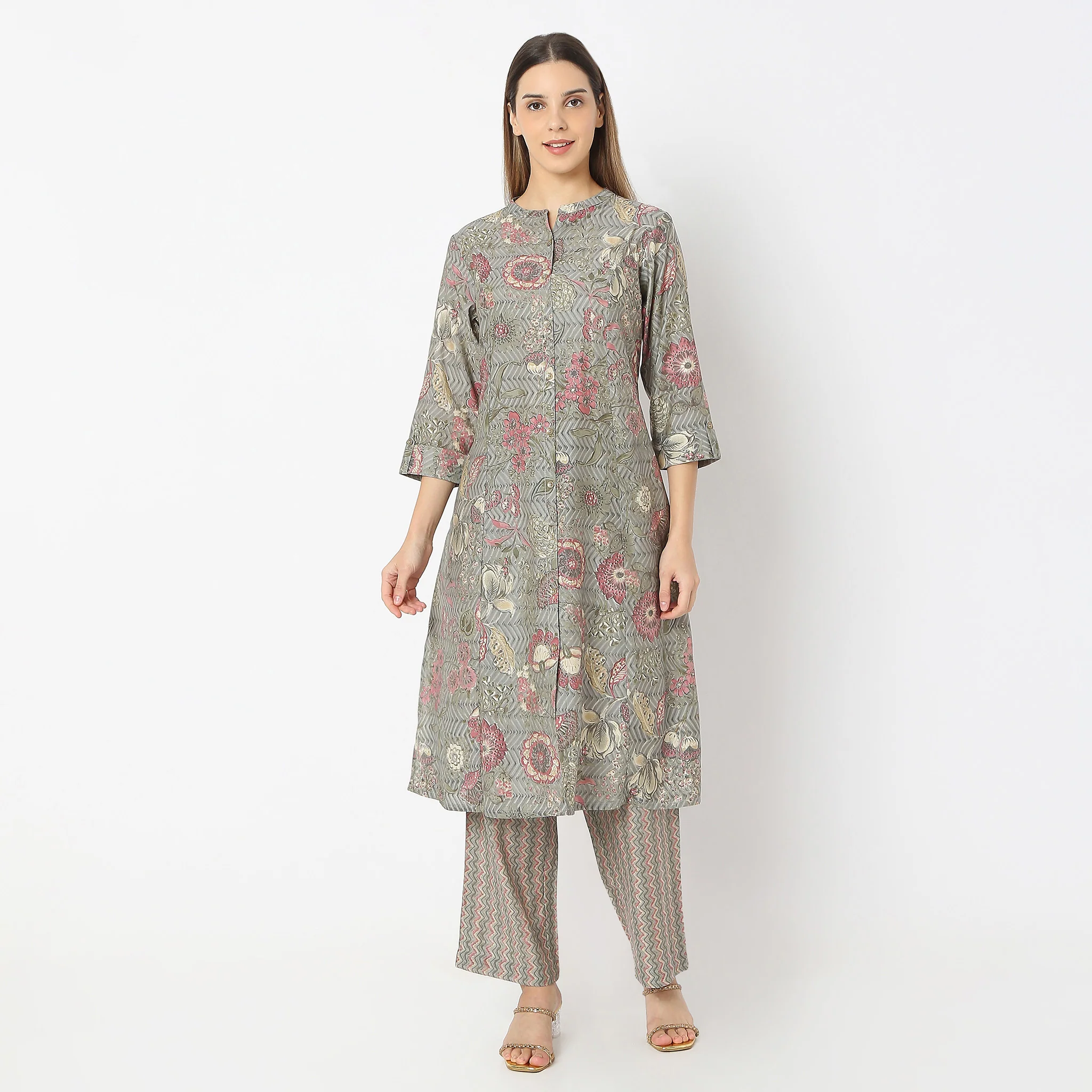 Printed Straight Band Collar A-Line Kurta With Pant Set - Image 2