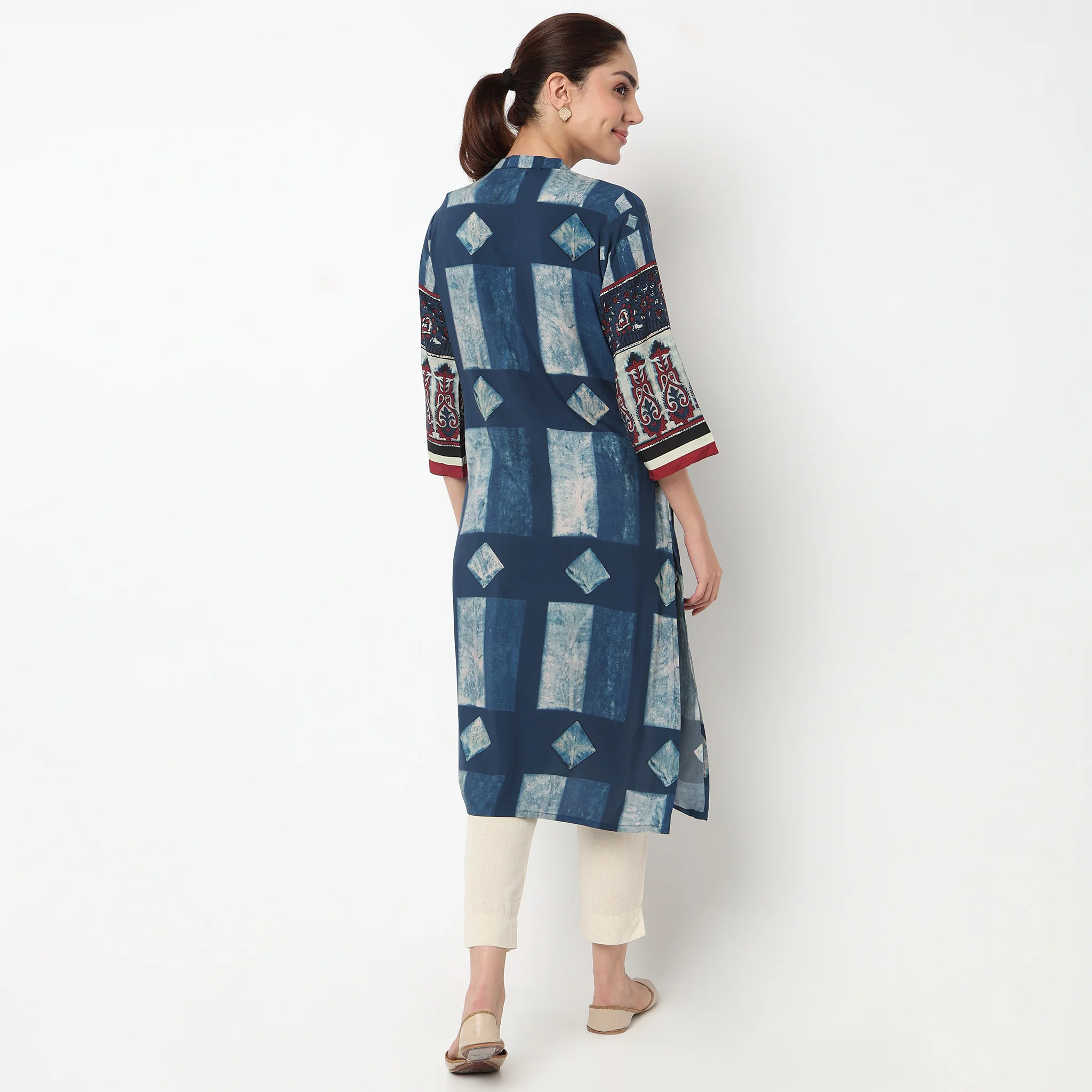 Printed Straight Kurta - Image 4