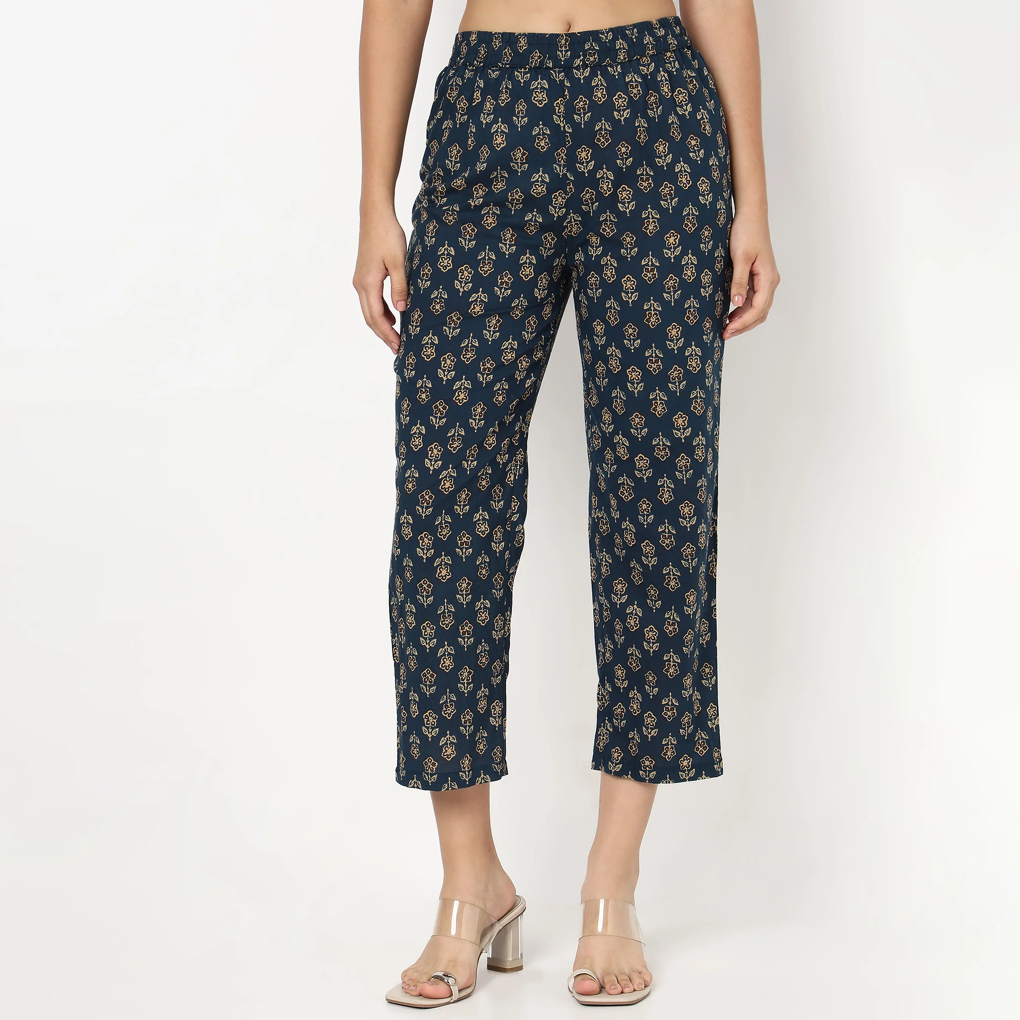 Printed Straight Kurta With Pant Set - Image 13