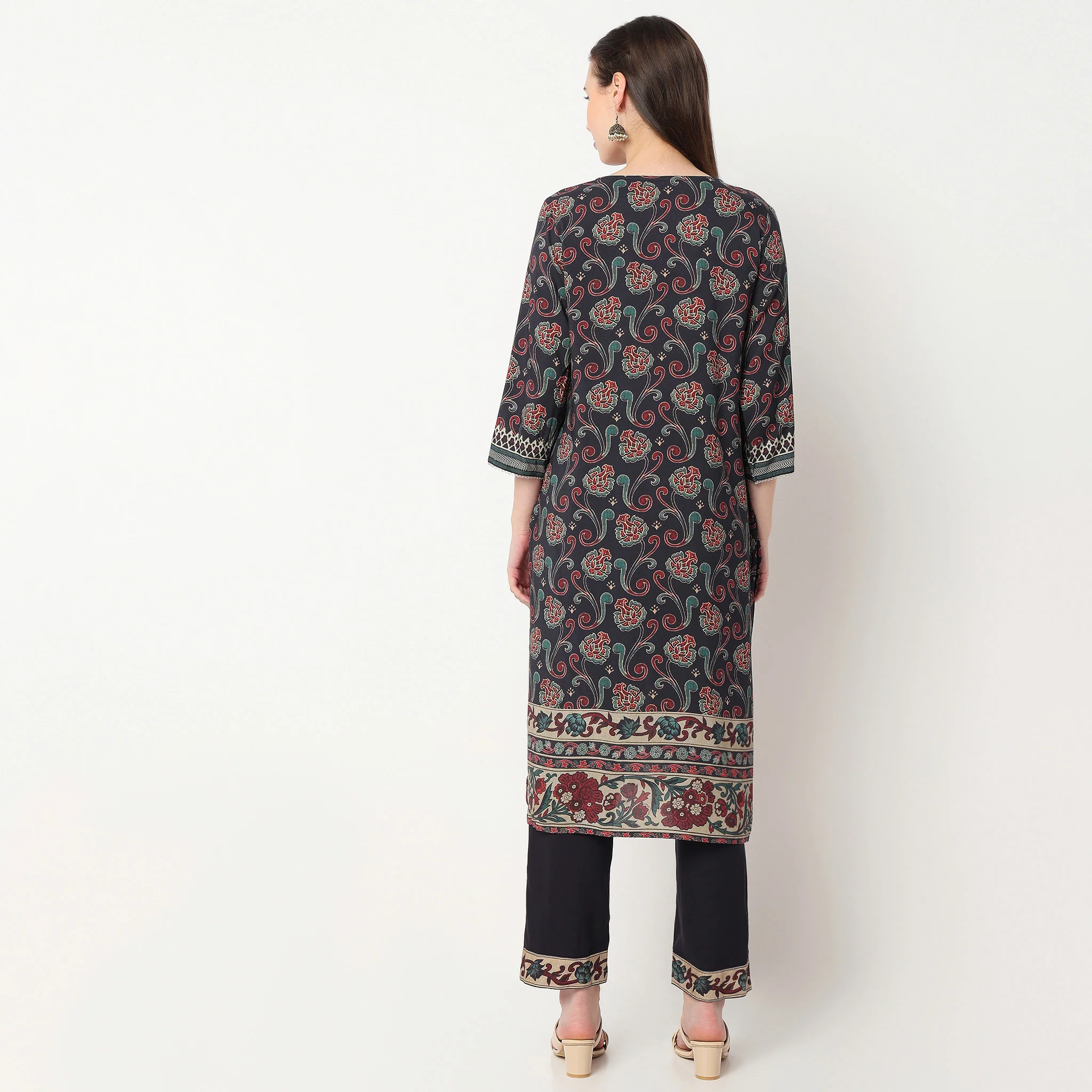 Printed Straight Kurta with Pant Set - Image 3