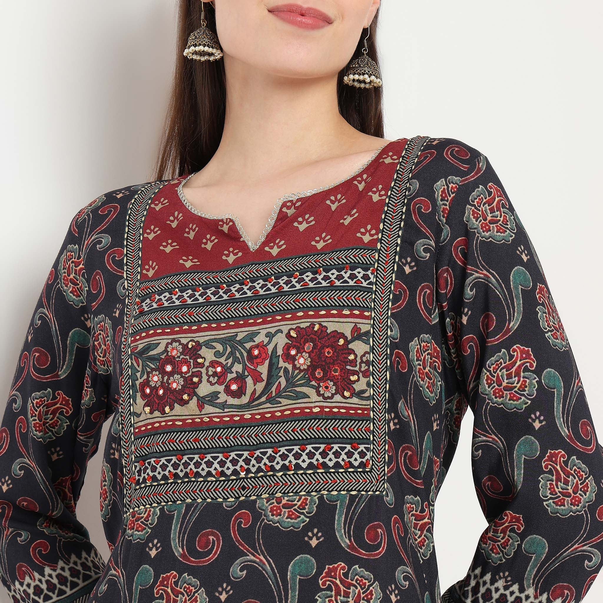 Printed Straight Kurta with Pant Set - Image 4