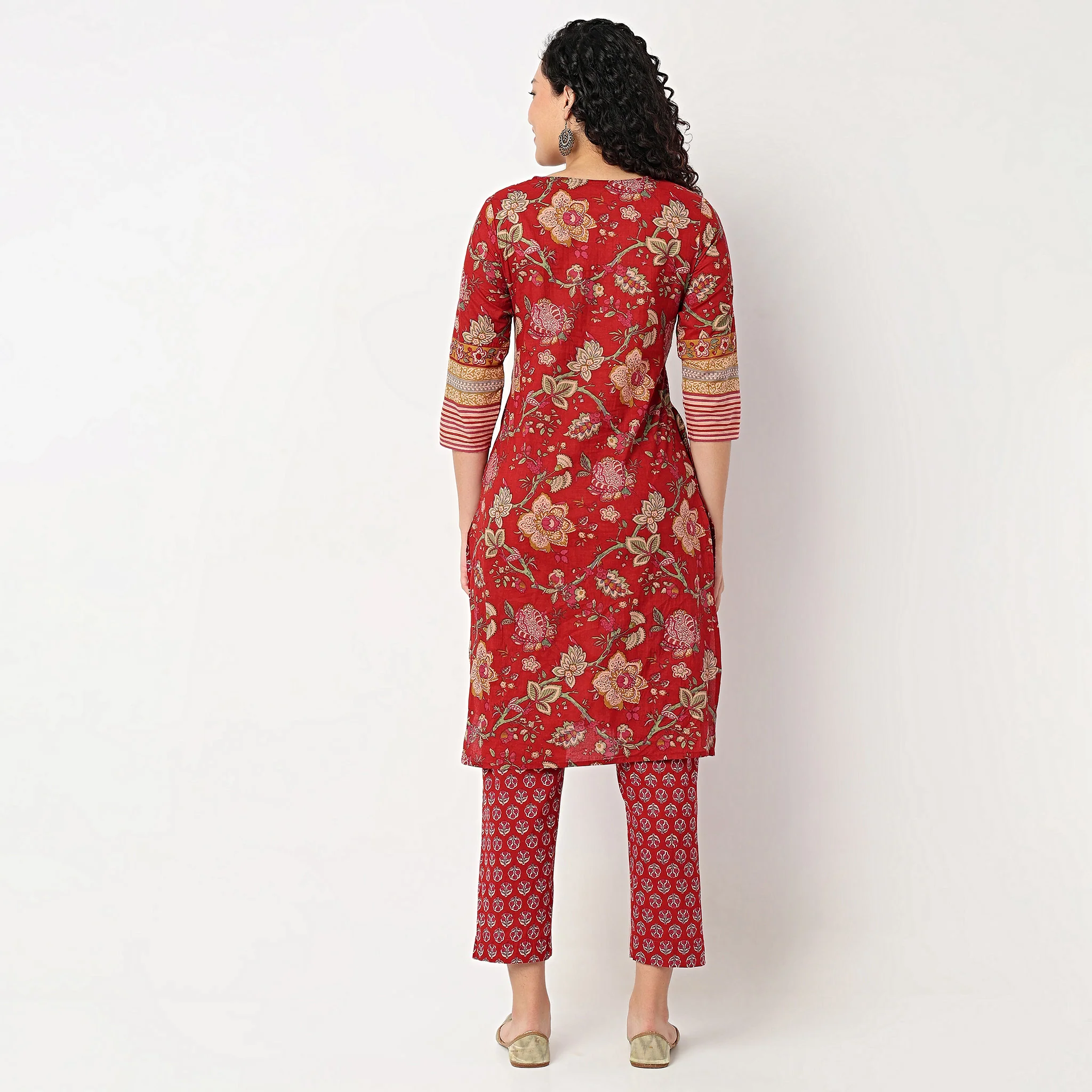 Printed Straight Kurta with Pant Set - Image 3