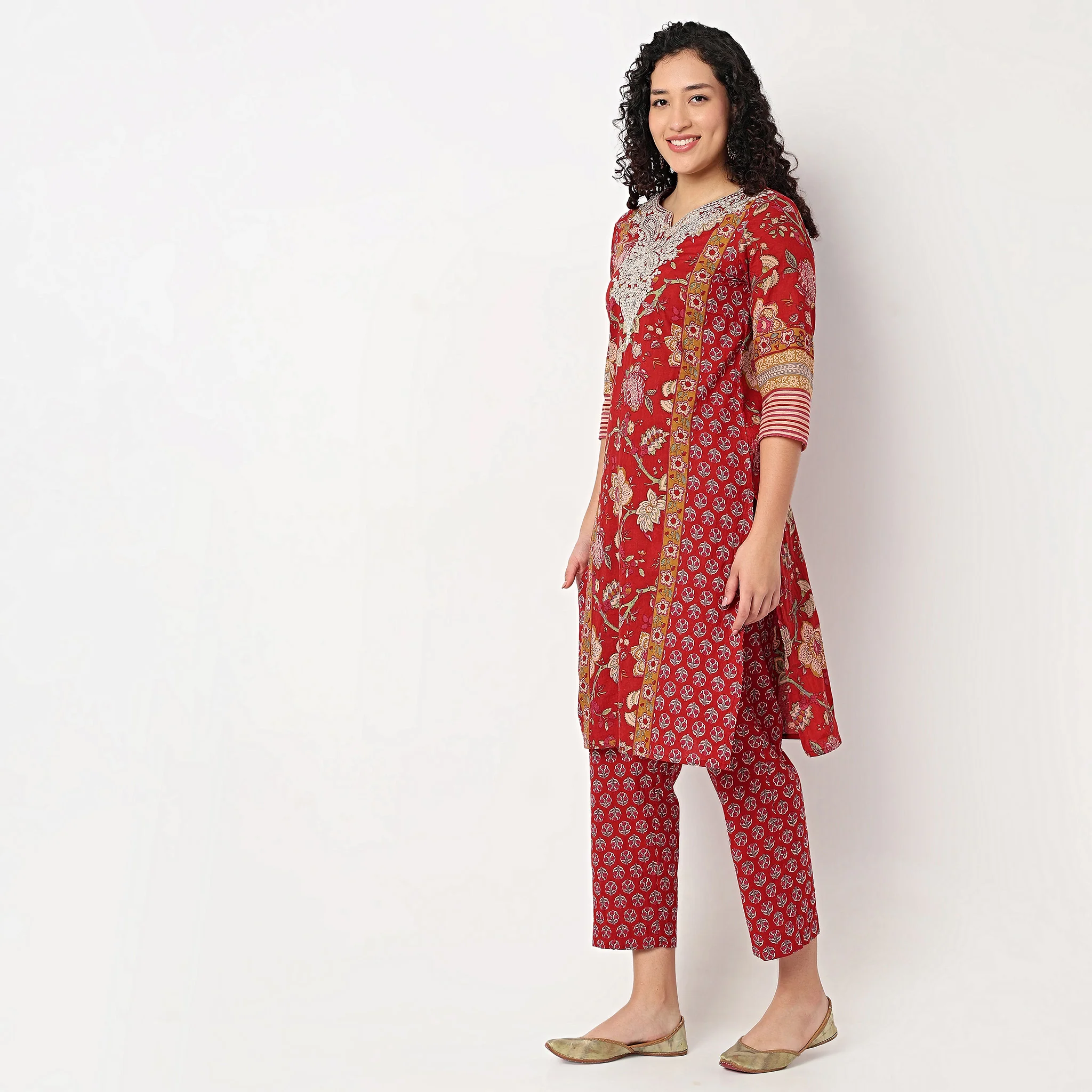 Printed Straight Kurta with Pant Set - Image 5