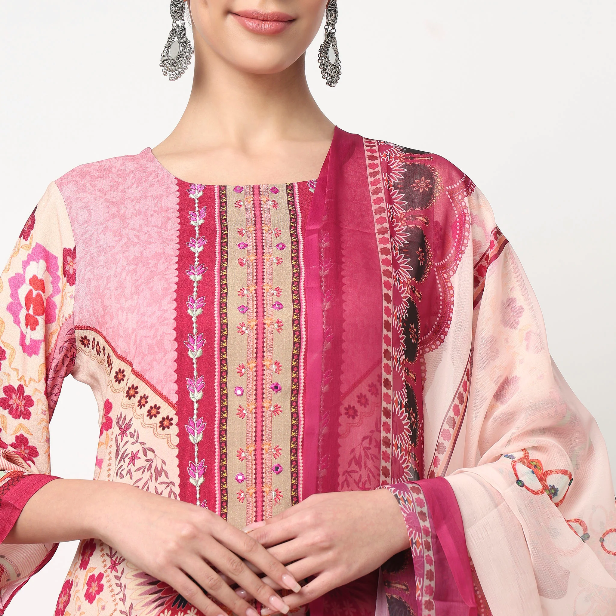 Printed Straight Kurta with Pant & with Dupatta Set - Image 4
