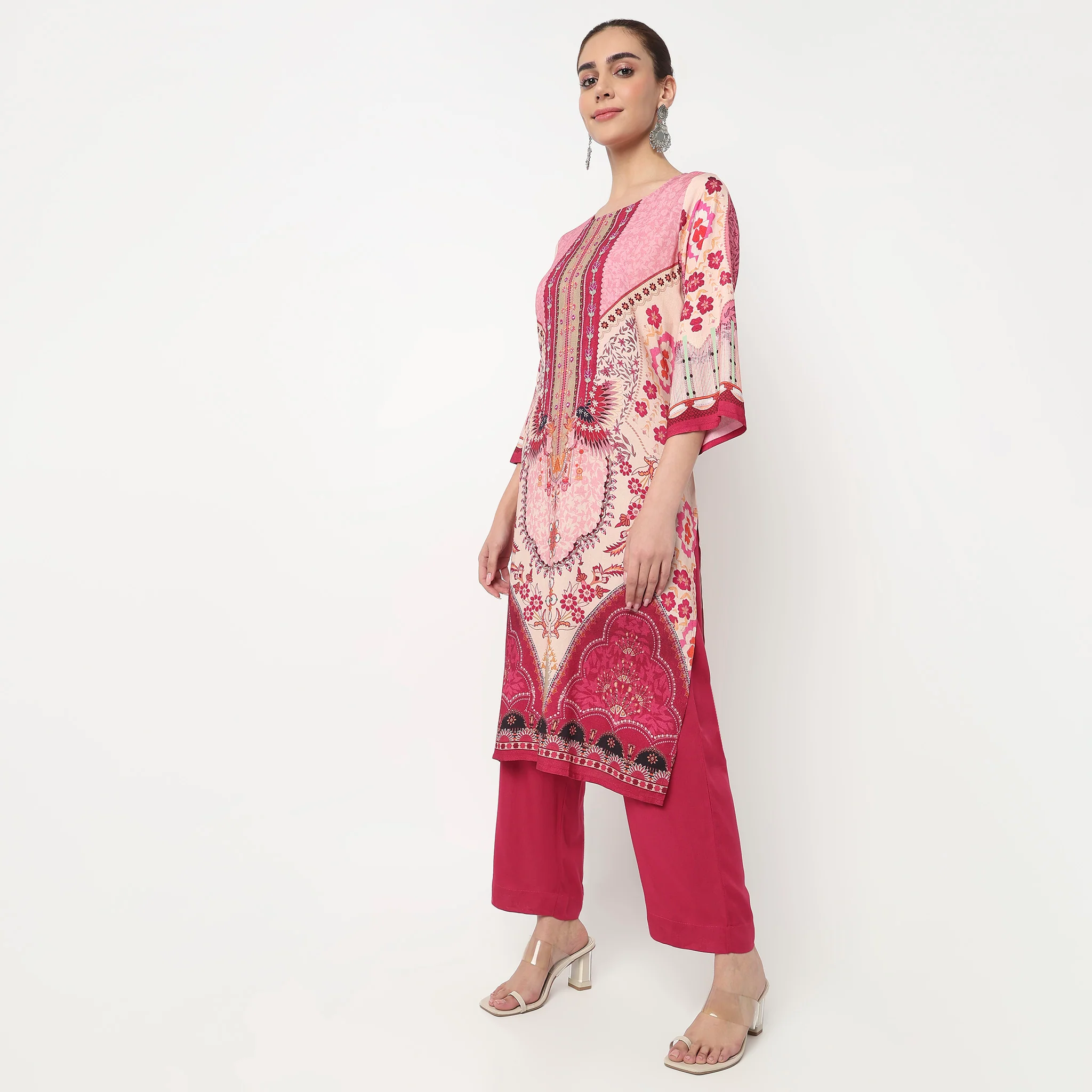 Printed Straight Kurta with Pant & with Dupatta Set - Image 5