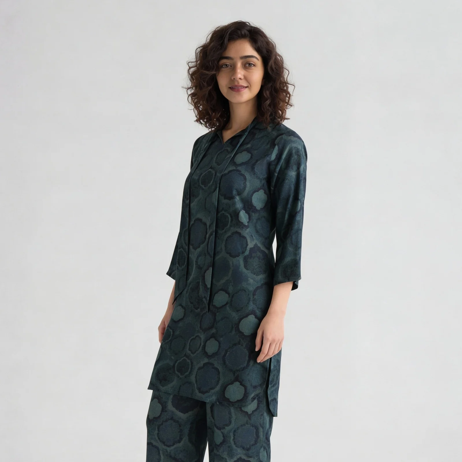 Printed Tie-Up Neck Straight Kurta with Pant Set - Image 5