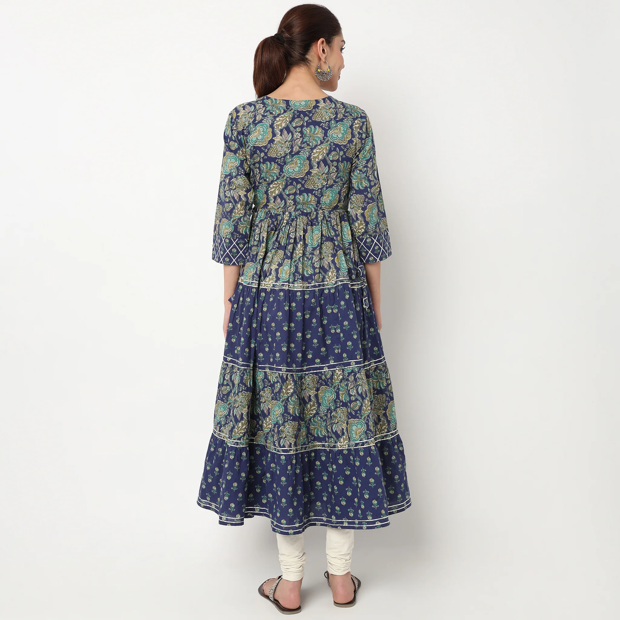 Printed Tired Kurta - Image 4