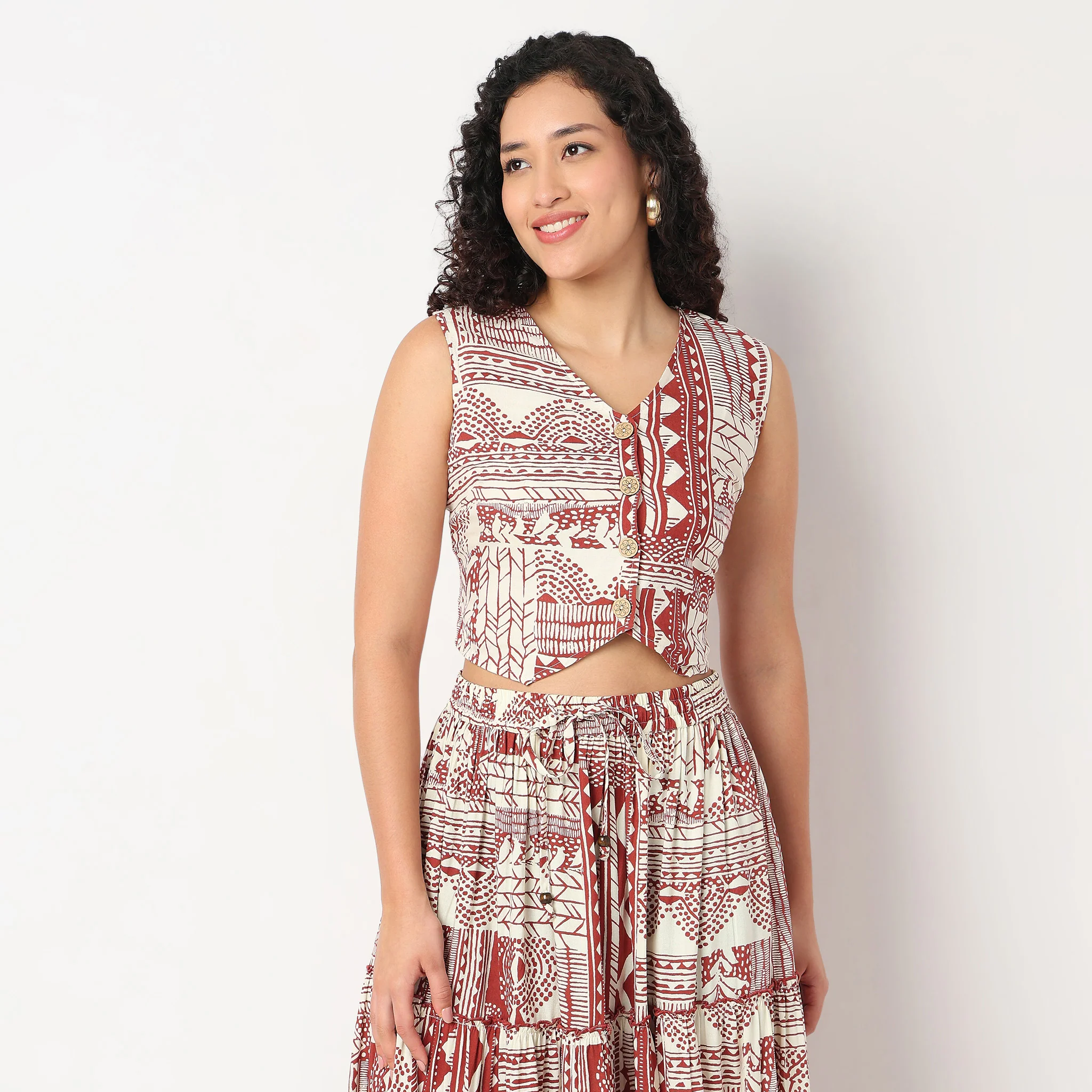 Printed V-Neck Crop Top - Image 2