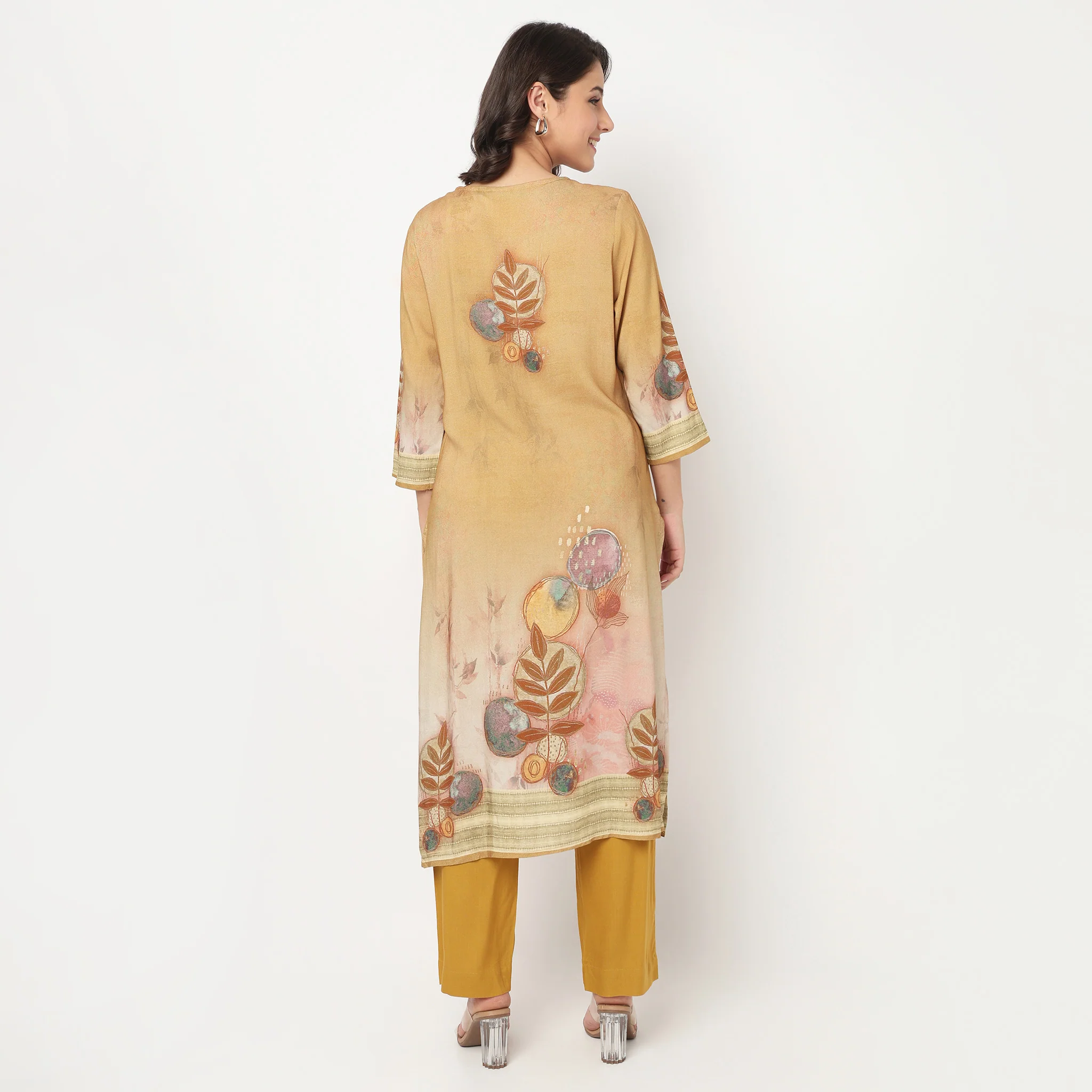Printed V-Neck Kurta with Pant & with Dupatta Set - Image 3