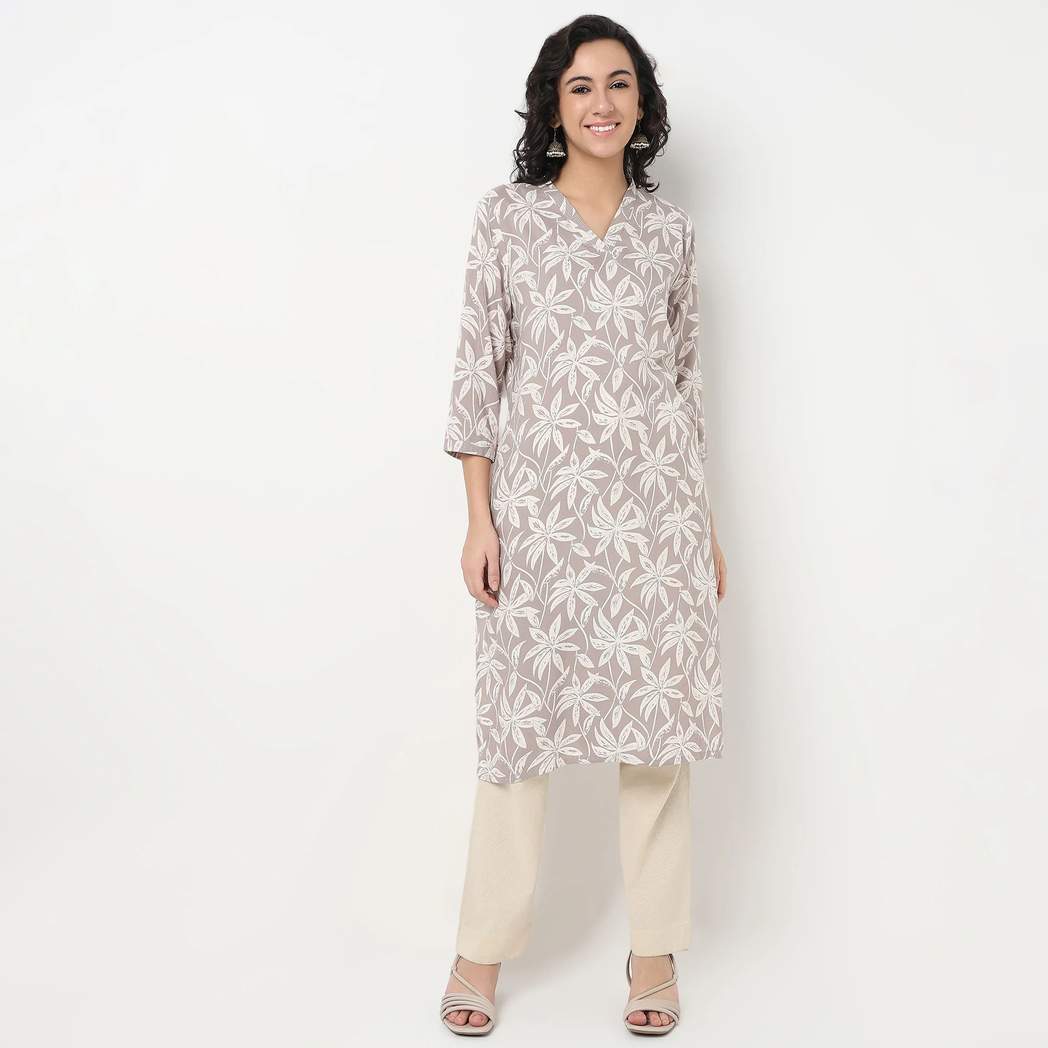 Printed V Neck Long Kurta With Couching - Image 2