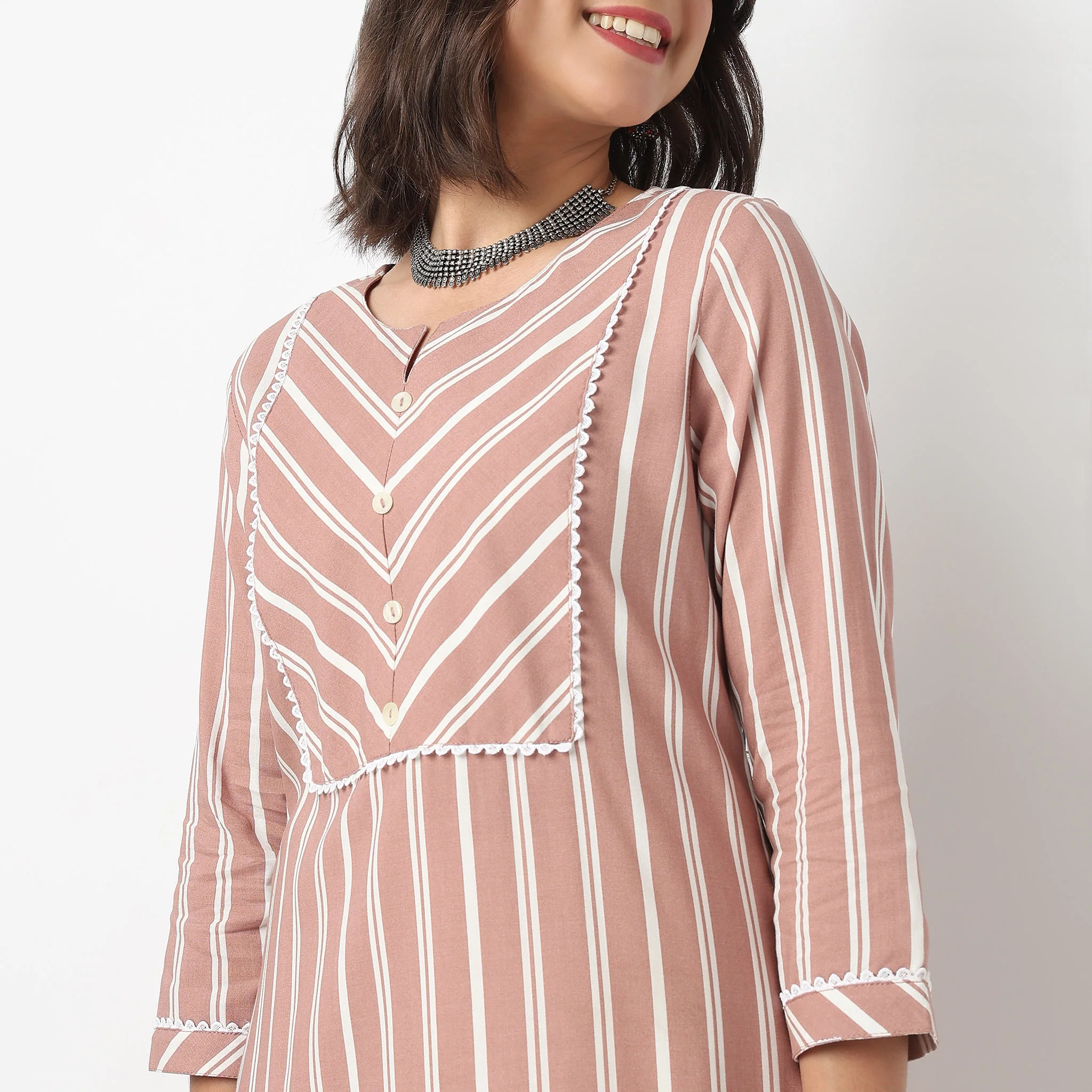 Printed Yoke Long Kurta - Image 4