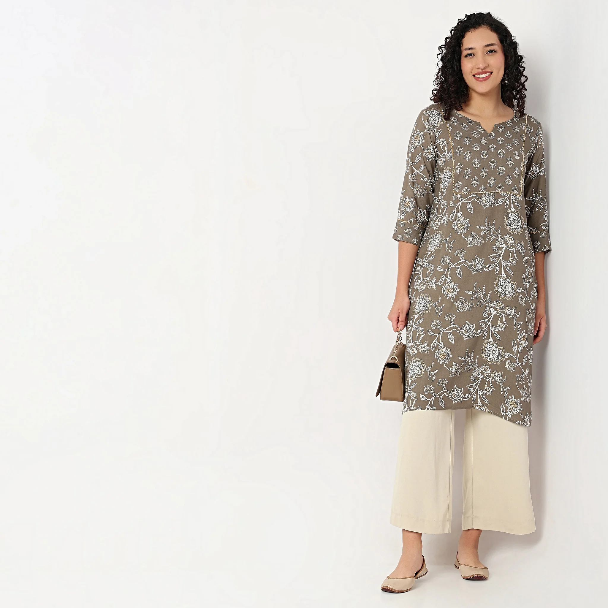 Printed Yoke With Lace Detailing Kurta