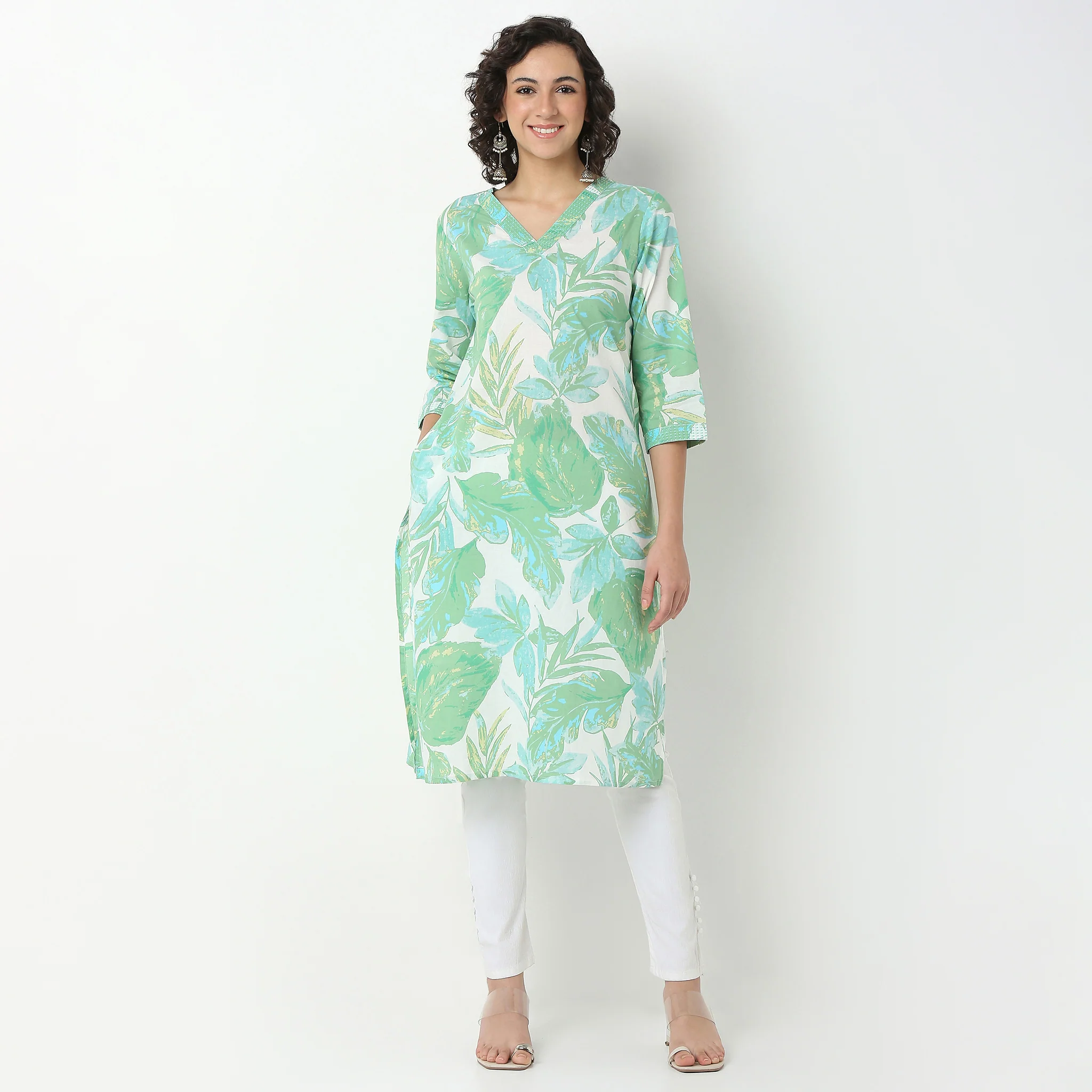 V-Neck With Couching Long Kurta - Image 2