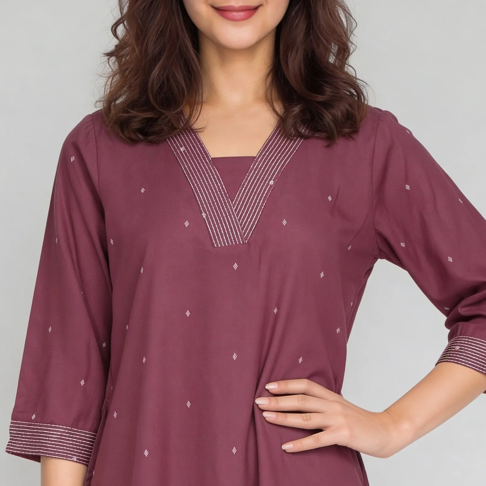 Printed V-Neck With Gusset Long Kurta - Image 4
