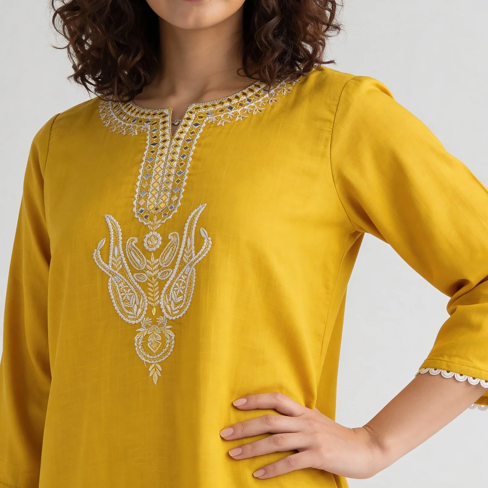 Embroidered V-Neck Long Kurta - Image 4