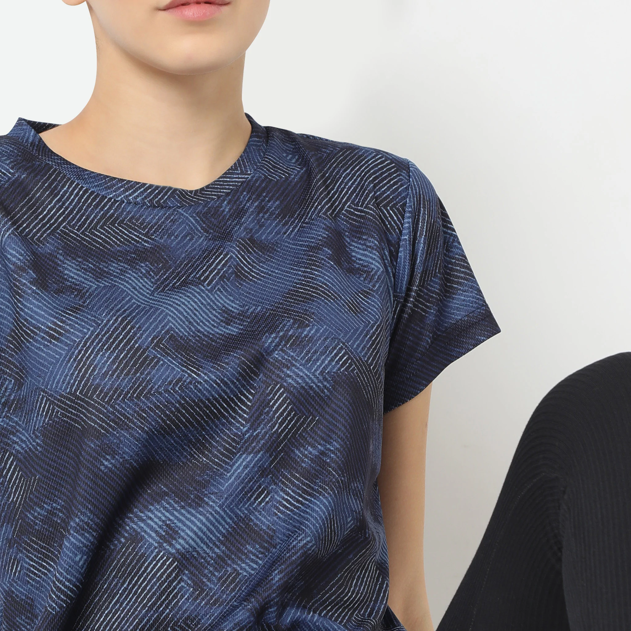 Regular Fit Abstract T-Shirt - Image 15
