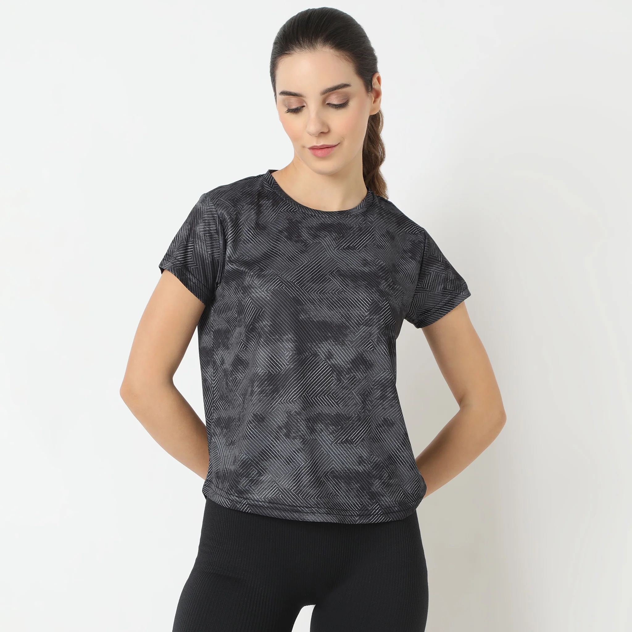 Regular Fit Abstract T-Shirt - Image 7