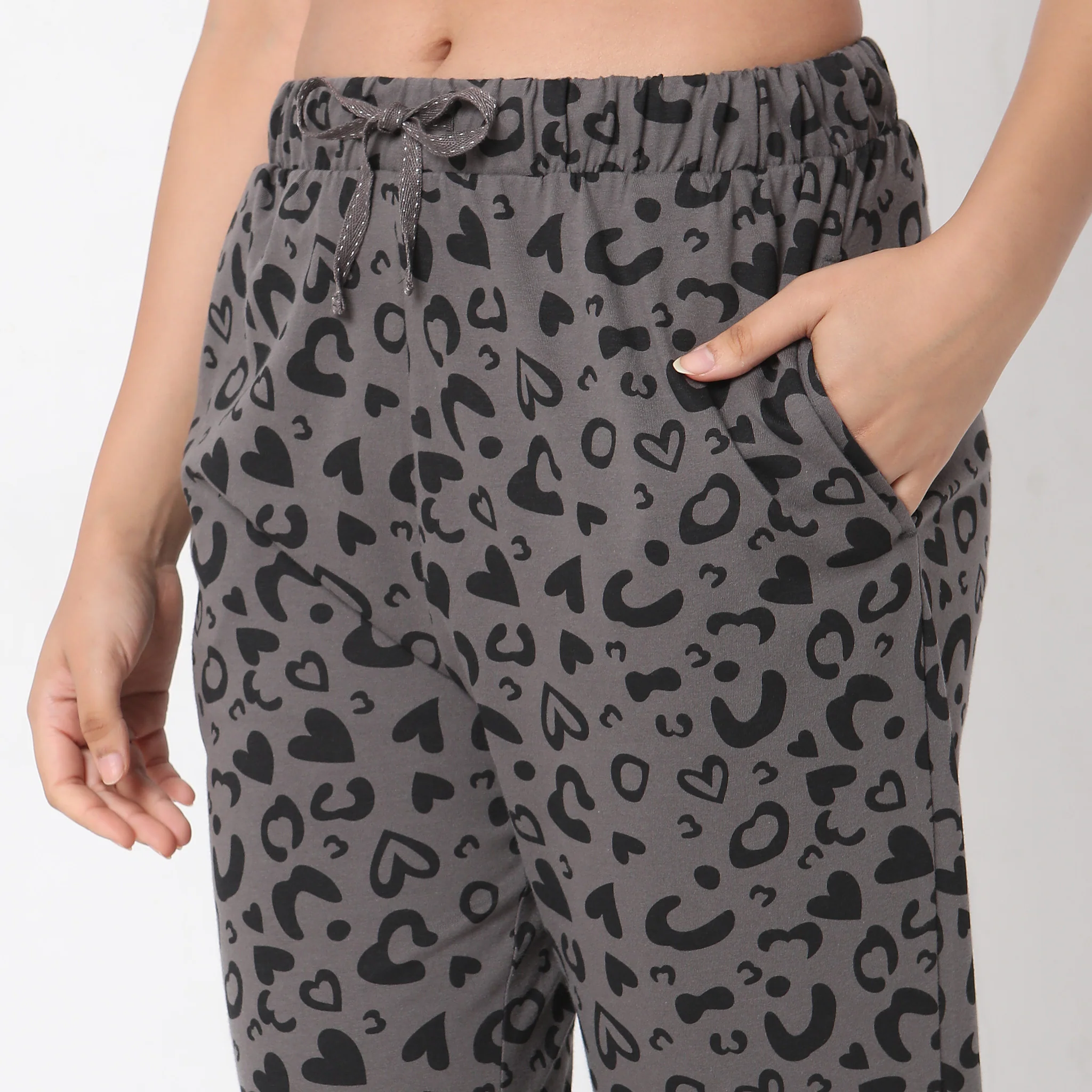 Knitted Animal Print Top With Joggers Sleepwear Set - Image 7