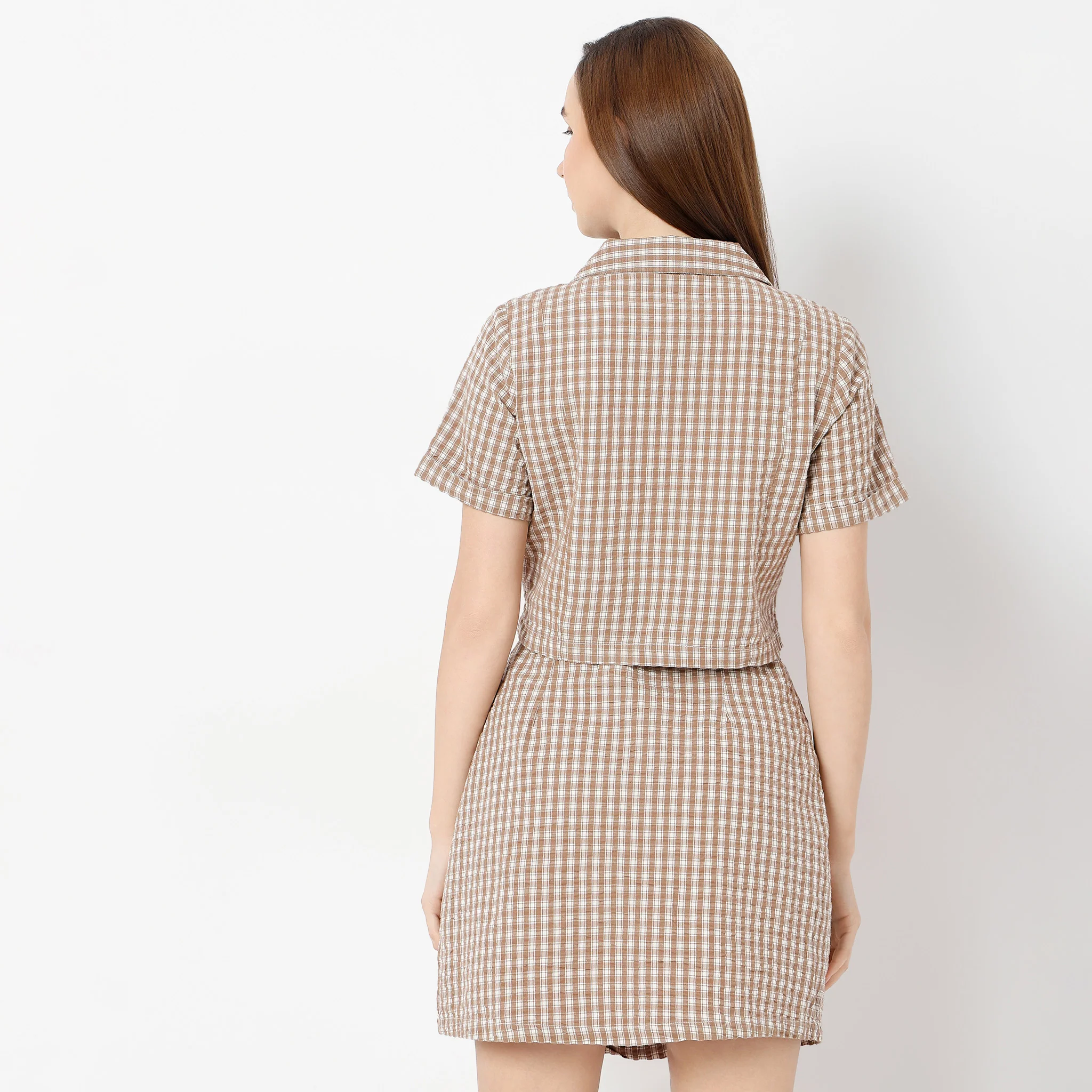 Checkered Lapel Collar Short Sleeve Crop Shirt - Image 9