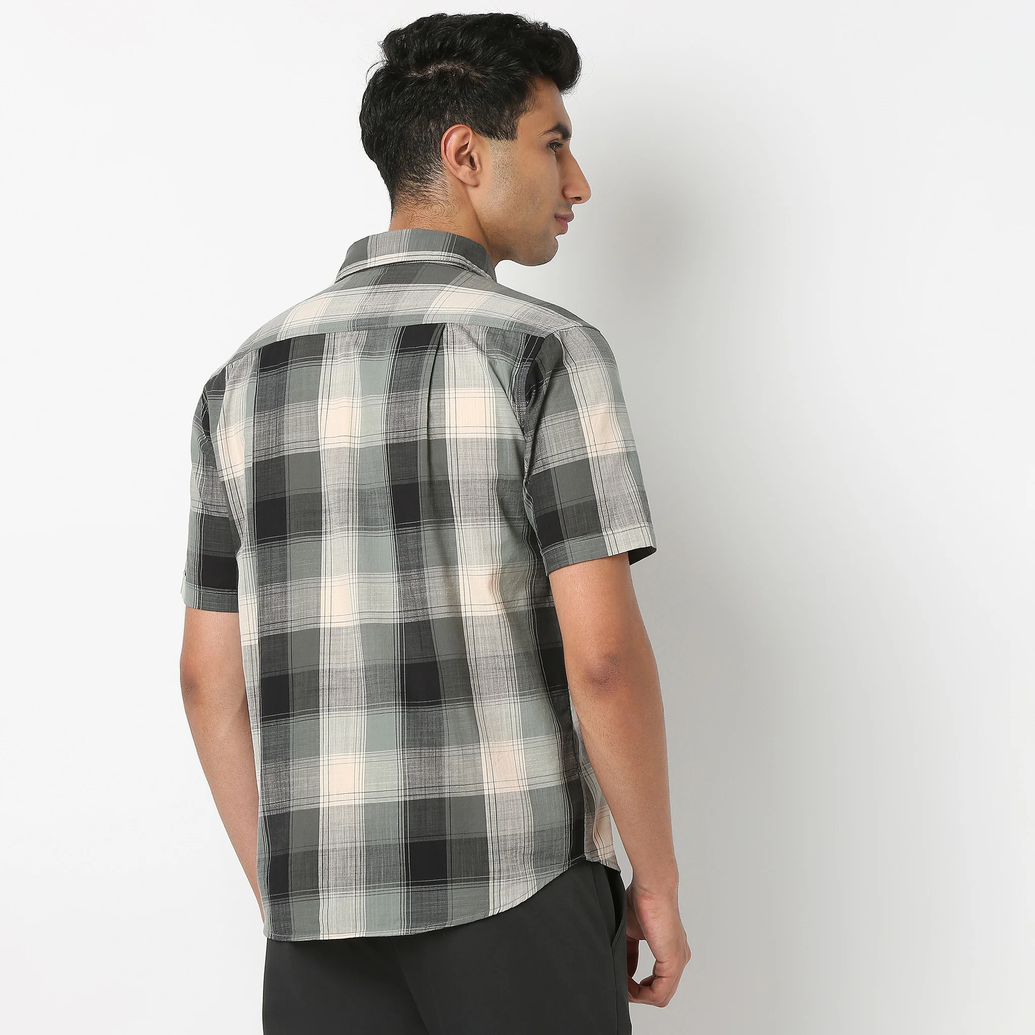 Country Slubᵉˣ - 100% Cotton Checkered Half Sleeve Shirt - Image 3