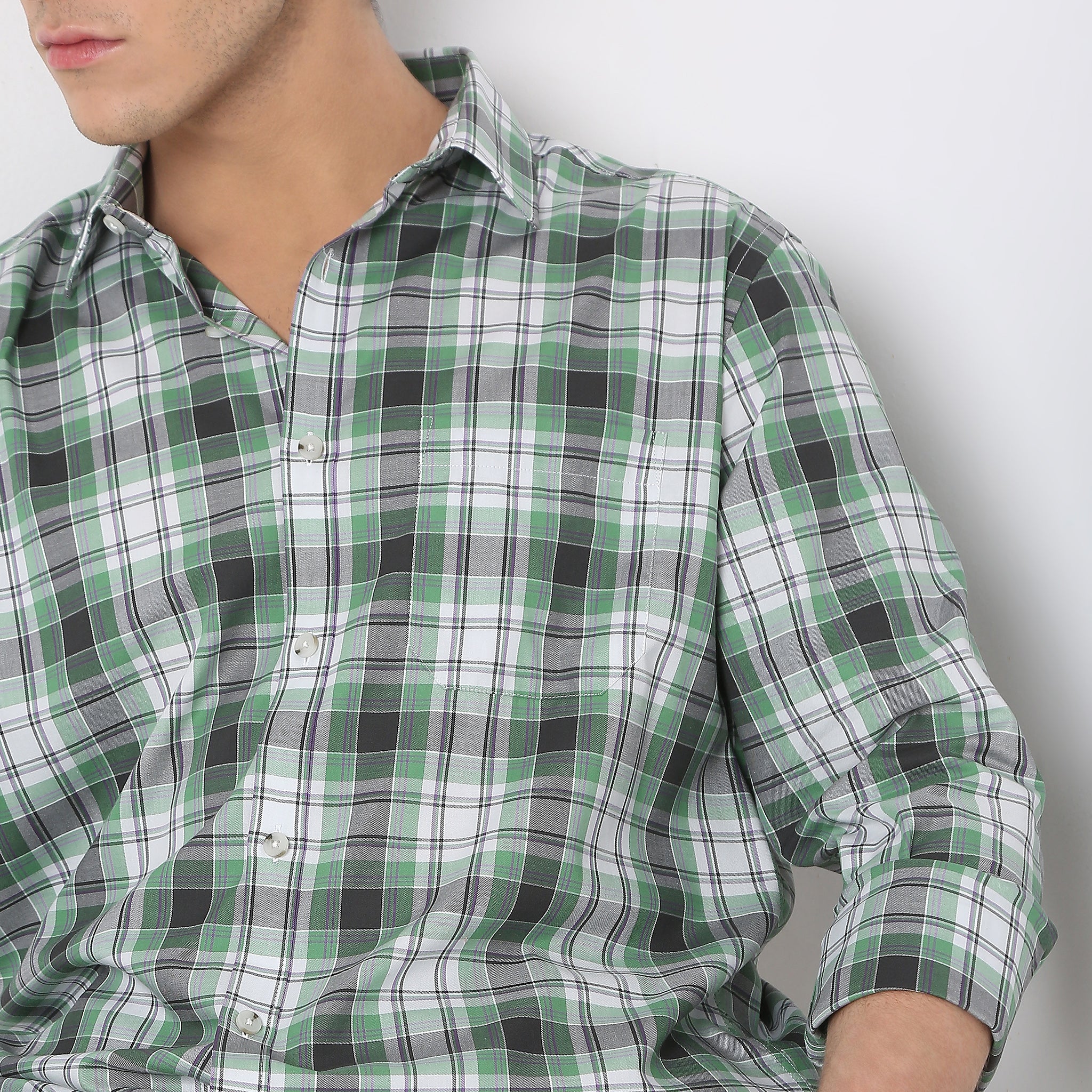 Regular Fit Checkered Shirt - Image 4