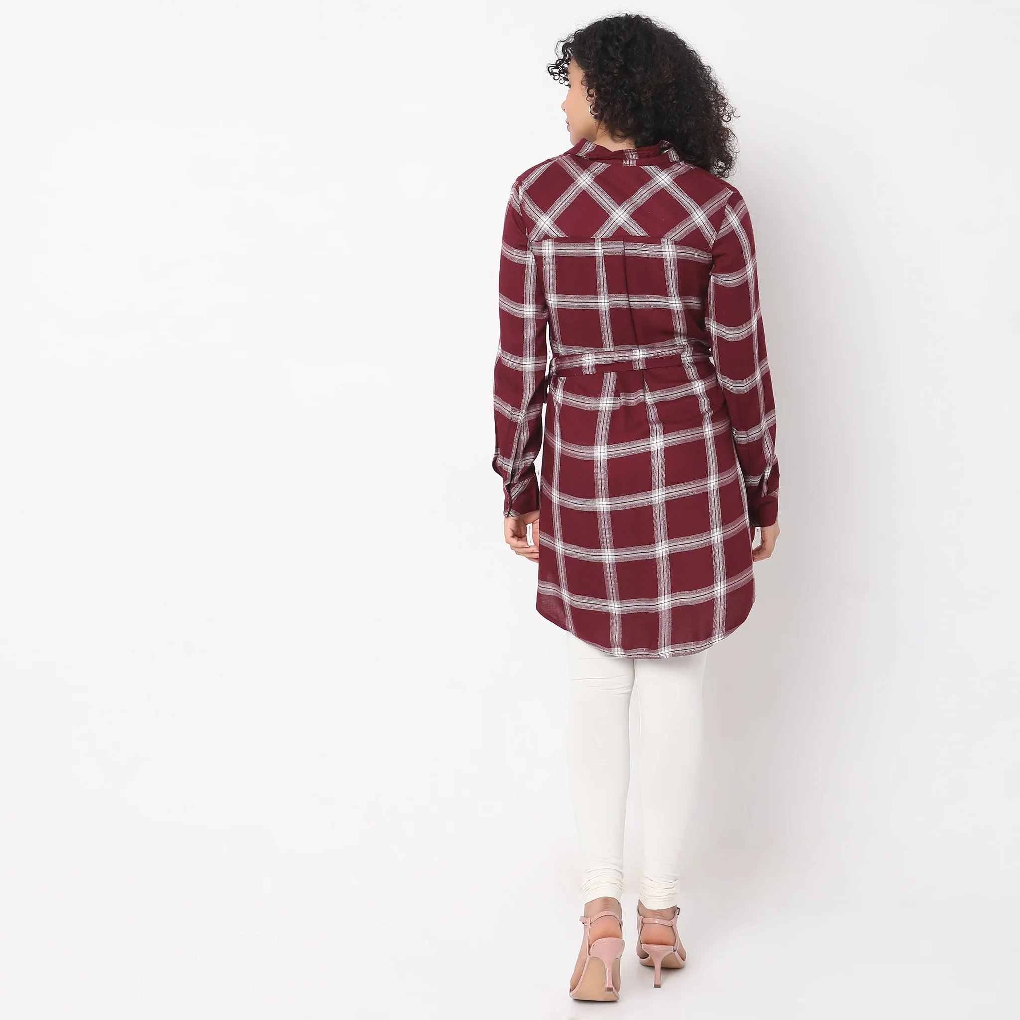 Regular Fit Checkered Top - Image 3