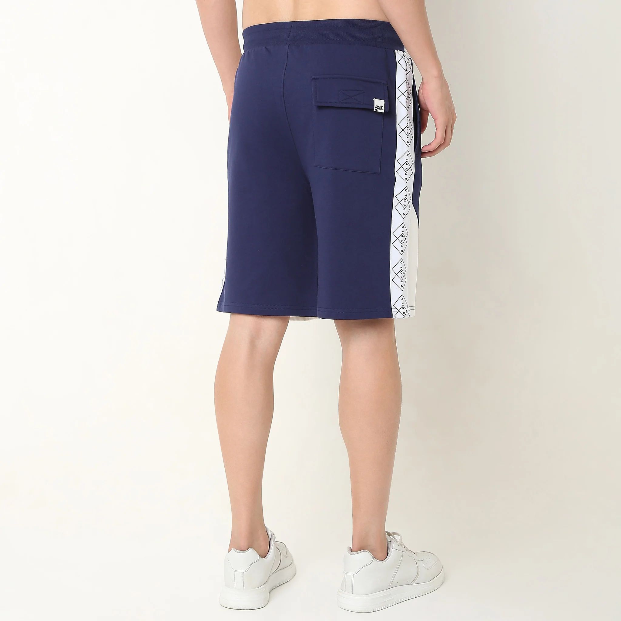 Regular Fit Color Block Mid Rise Shorts - Image 3