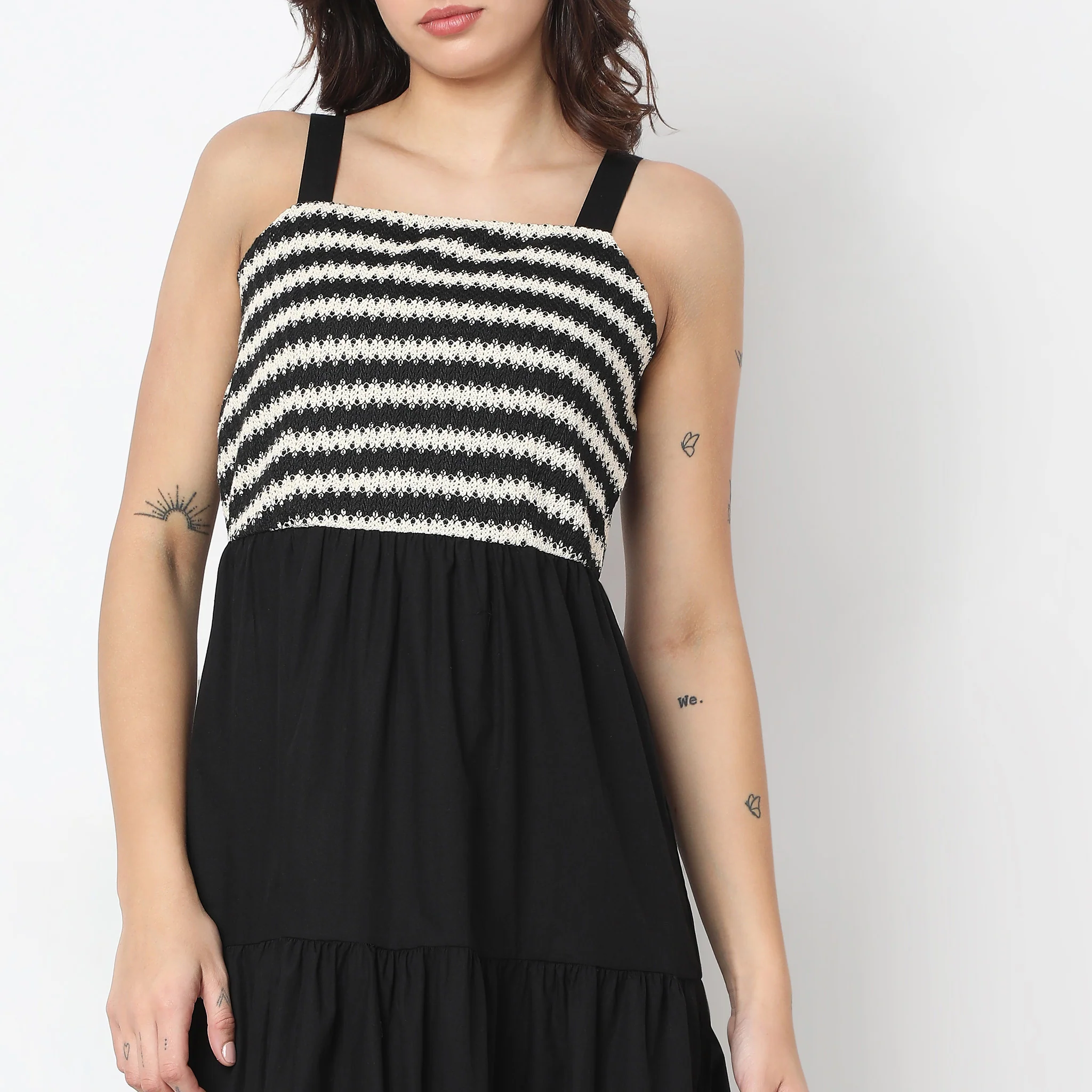 Regular Fit Crochet Dress - Image 4