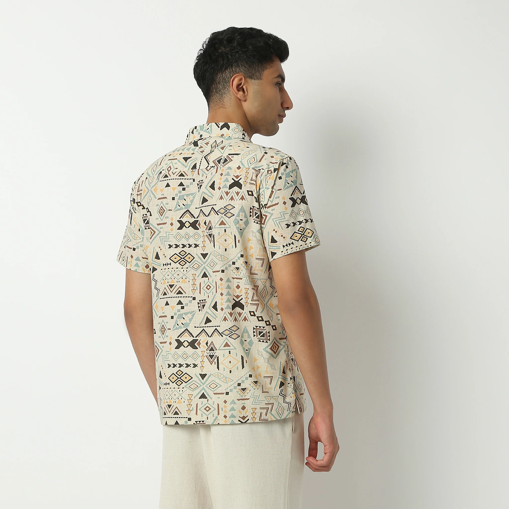 Camp Collar Half Sleeve Short Length Relaxed Fit Cuban Printed Shirt - Image 3
