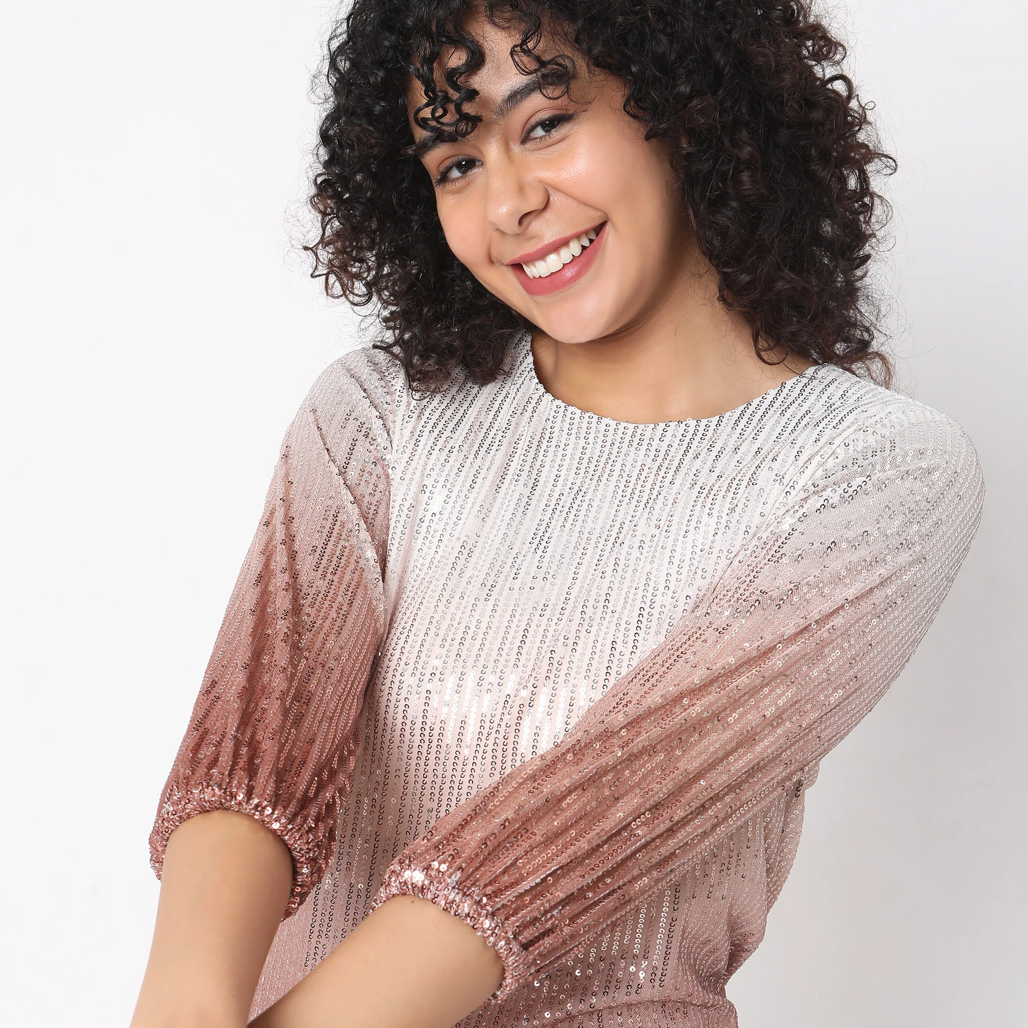 Regular Fit Embellished Dress - Image 9
