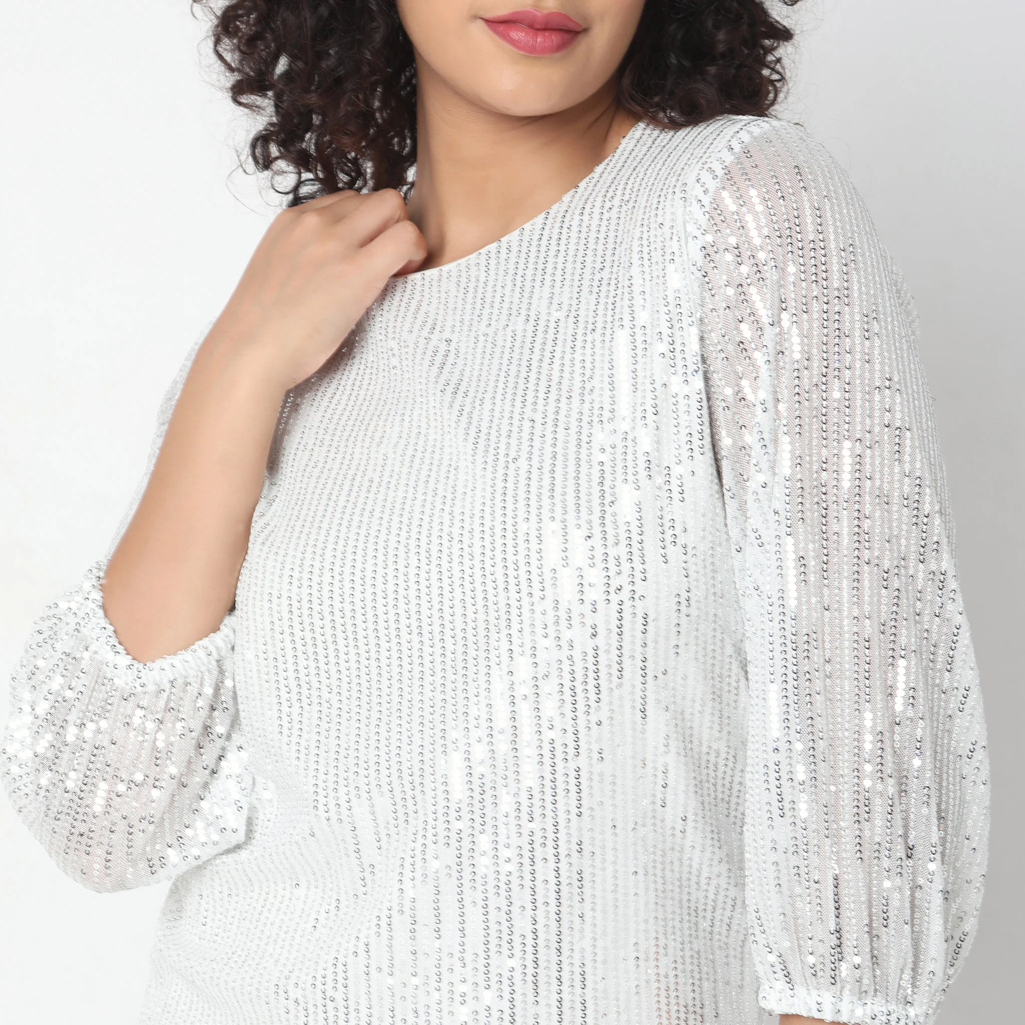 Regular Fit Embellished Dress - Image 9