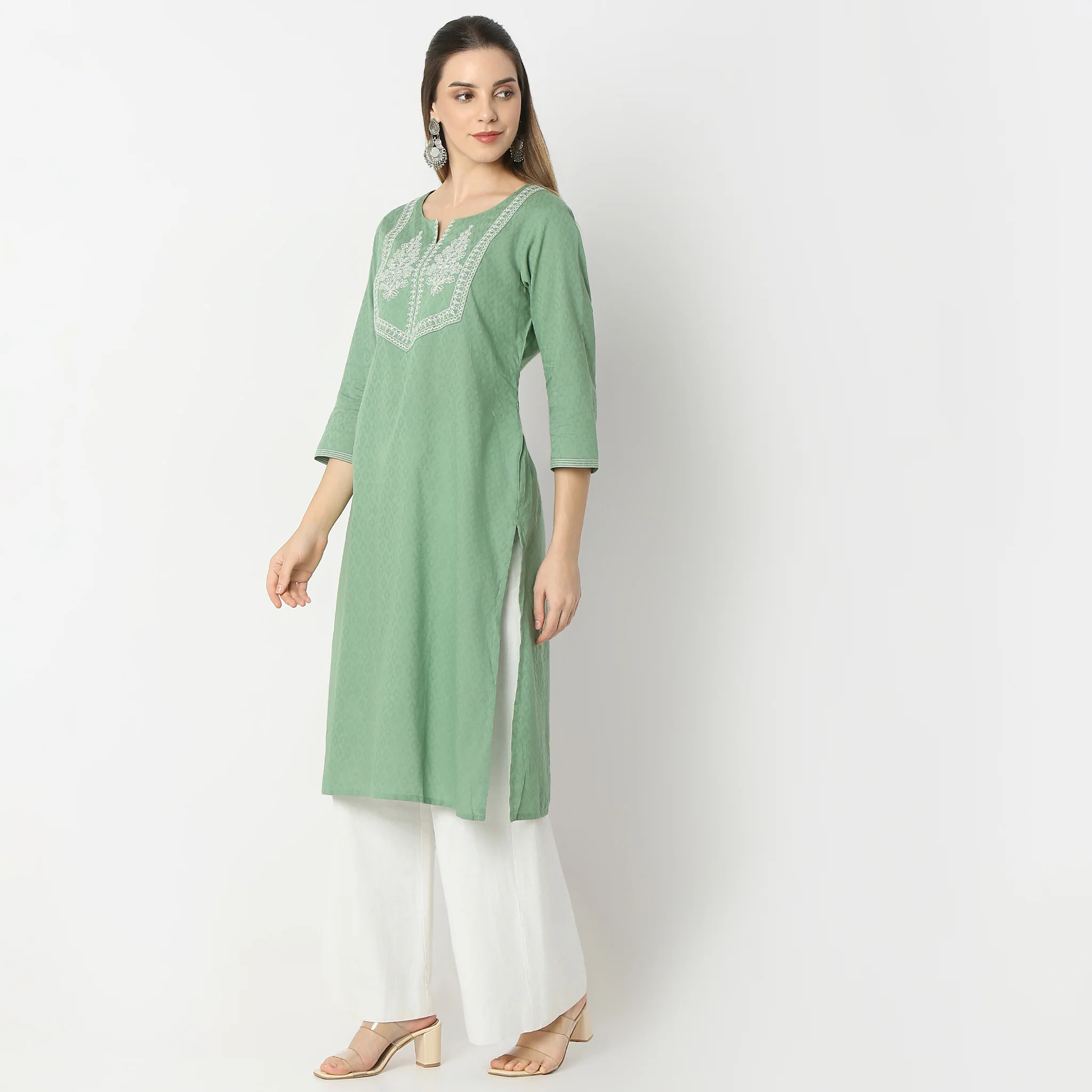 Embroidered Straight Kurta - Image 5