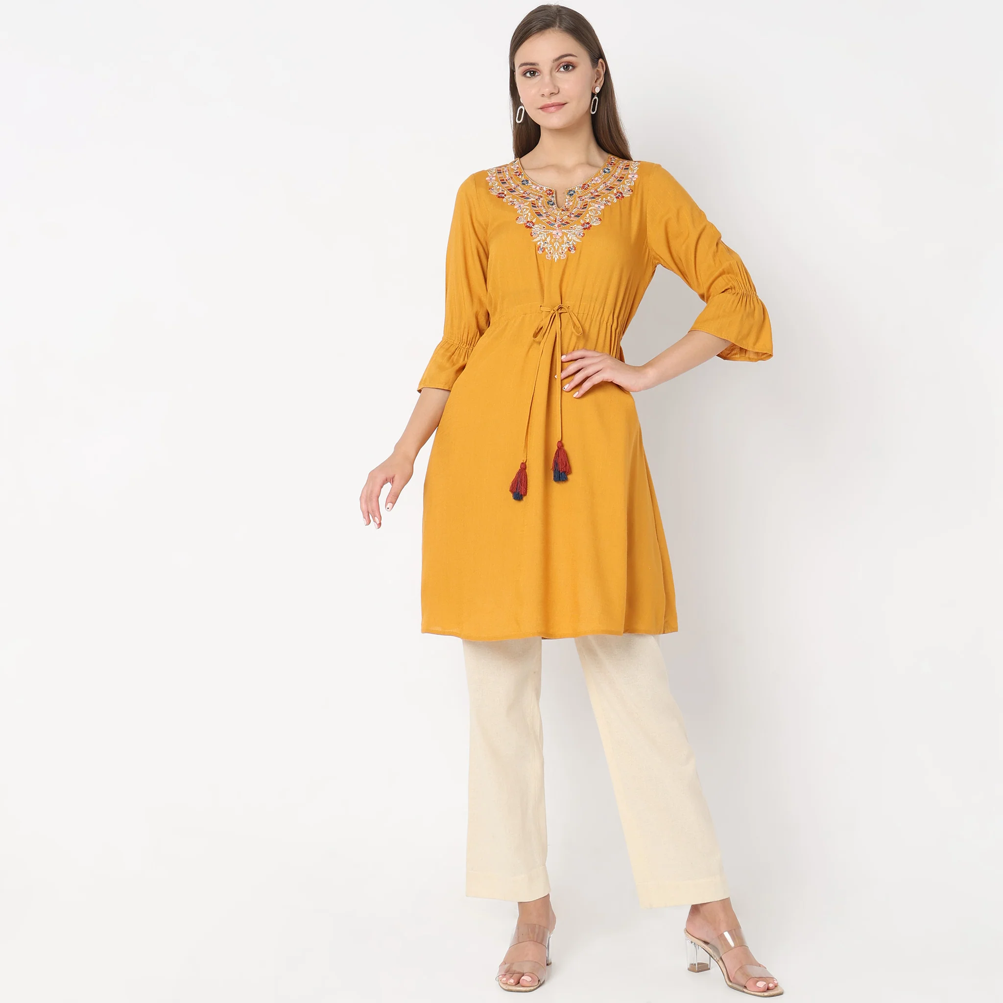 Regular Fit Embroidered Kurta - Image 2