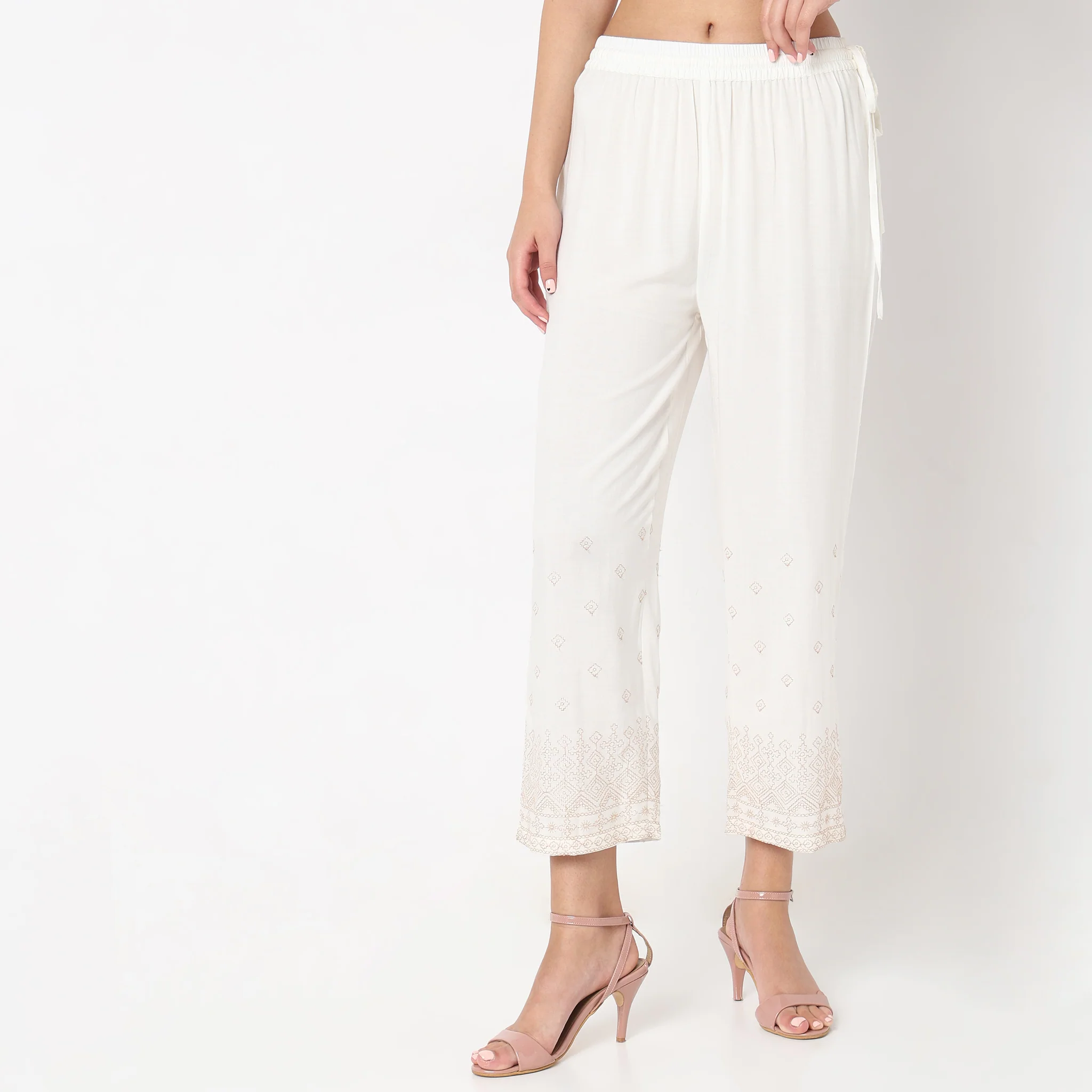 Regular Fit Embroidered Mid Rise Ethnic Pants - Image 2