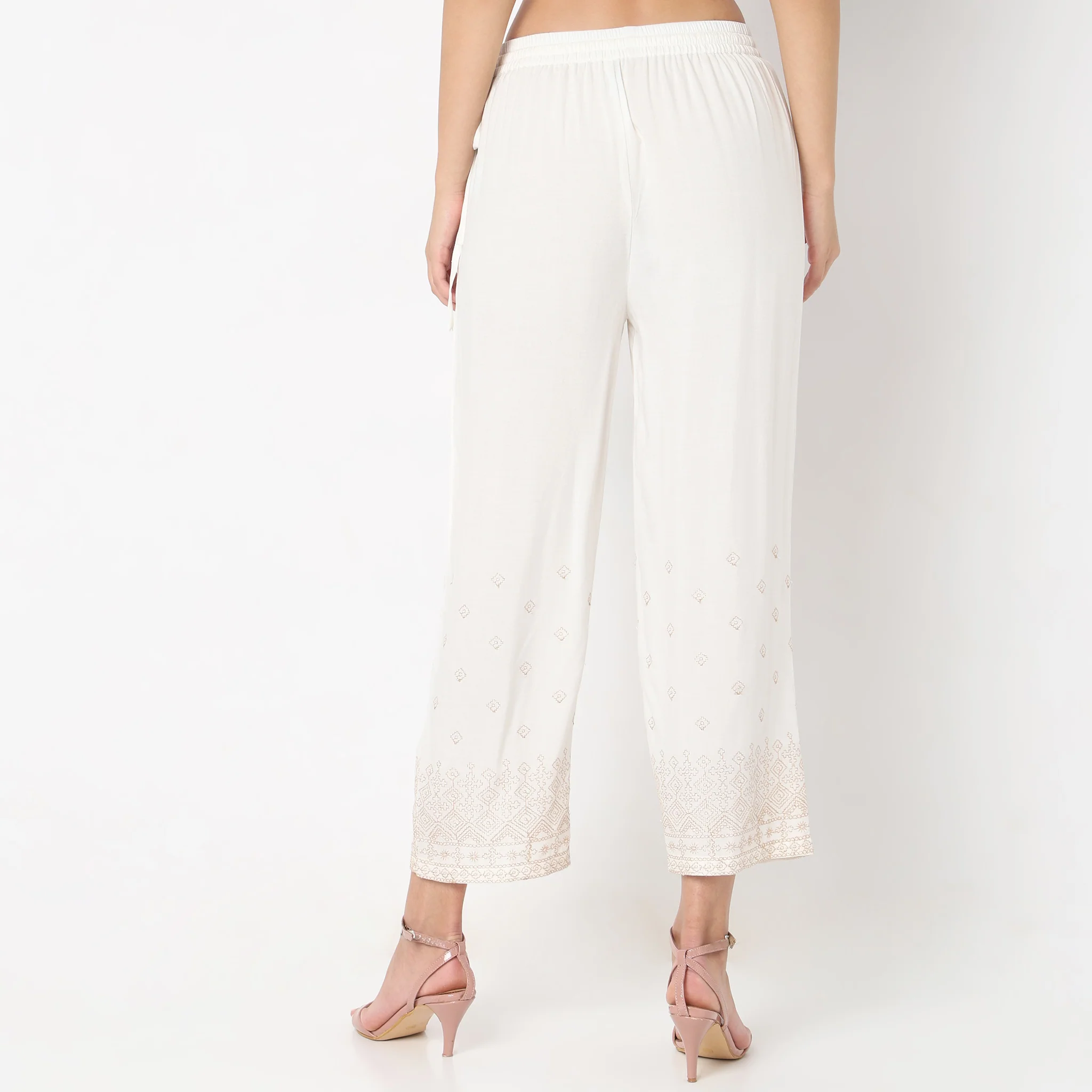 Regular Fit Embroidered Mid Rise Ethnic Pants - Image 3