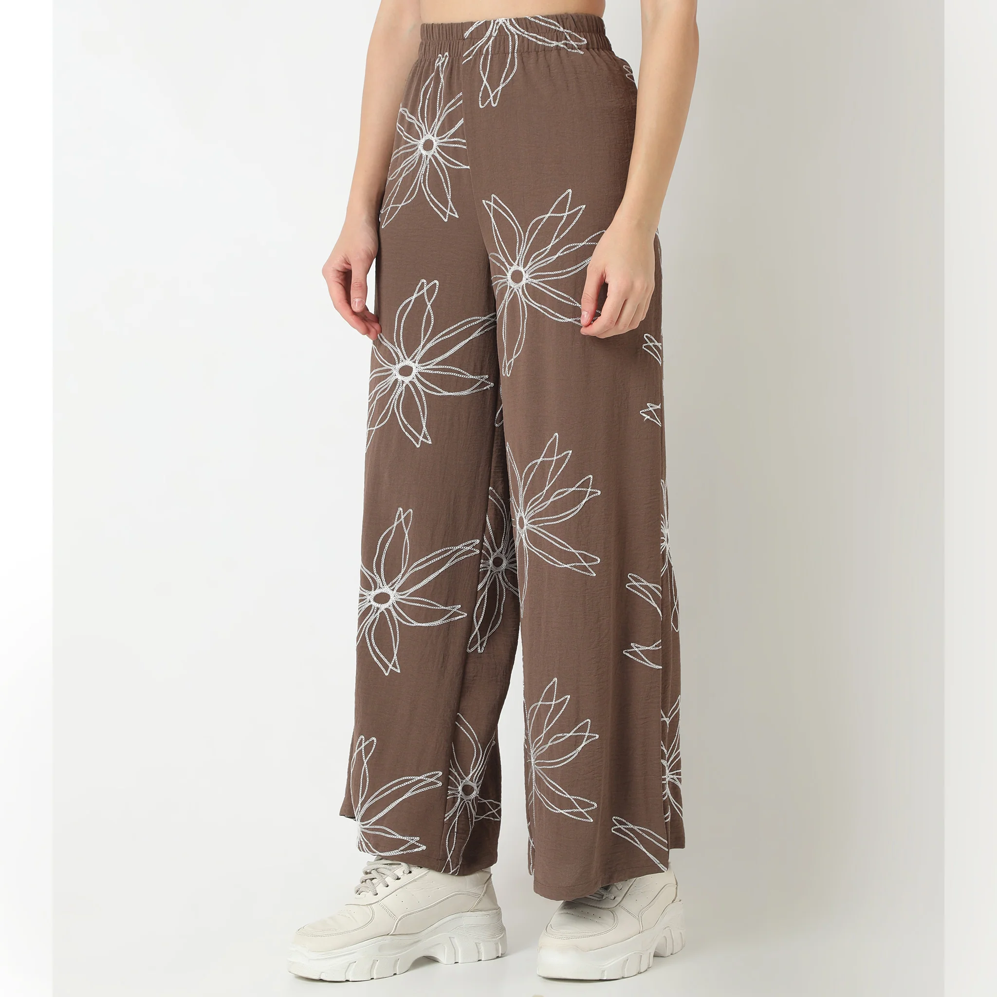 Embroidered Fashion Pant Mid Rise Trousers - Image 4