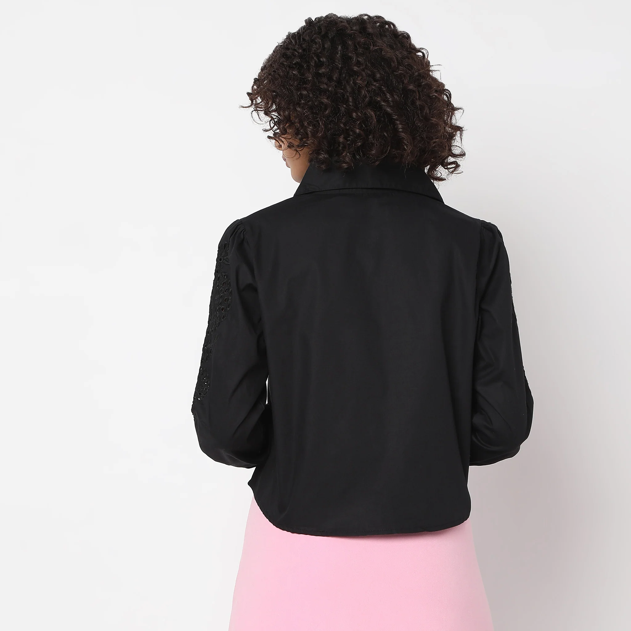 Regular Fit Embroidered Shirt - Image 3
