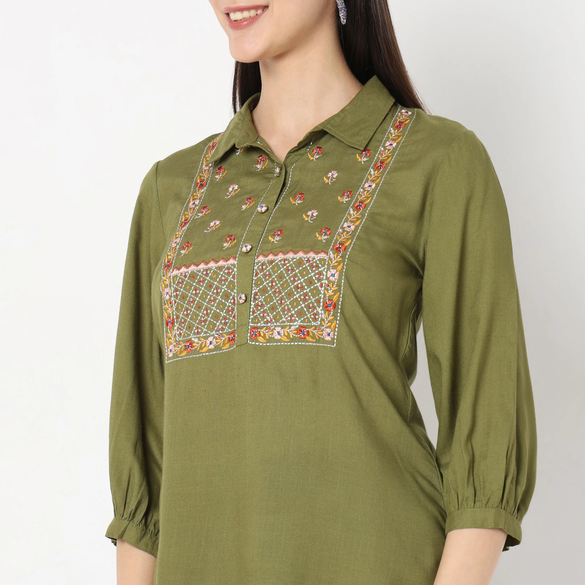 Regular Fit Embroidered Top - Image 4