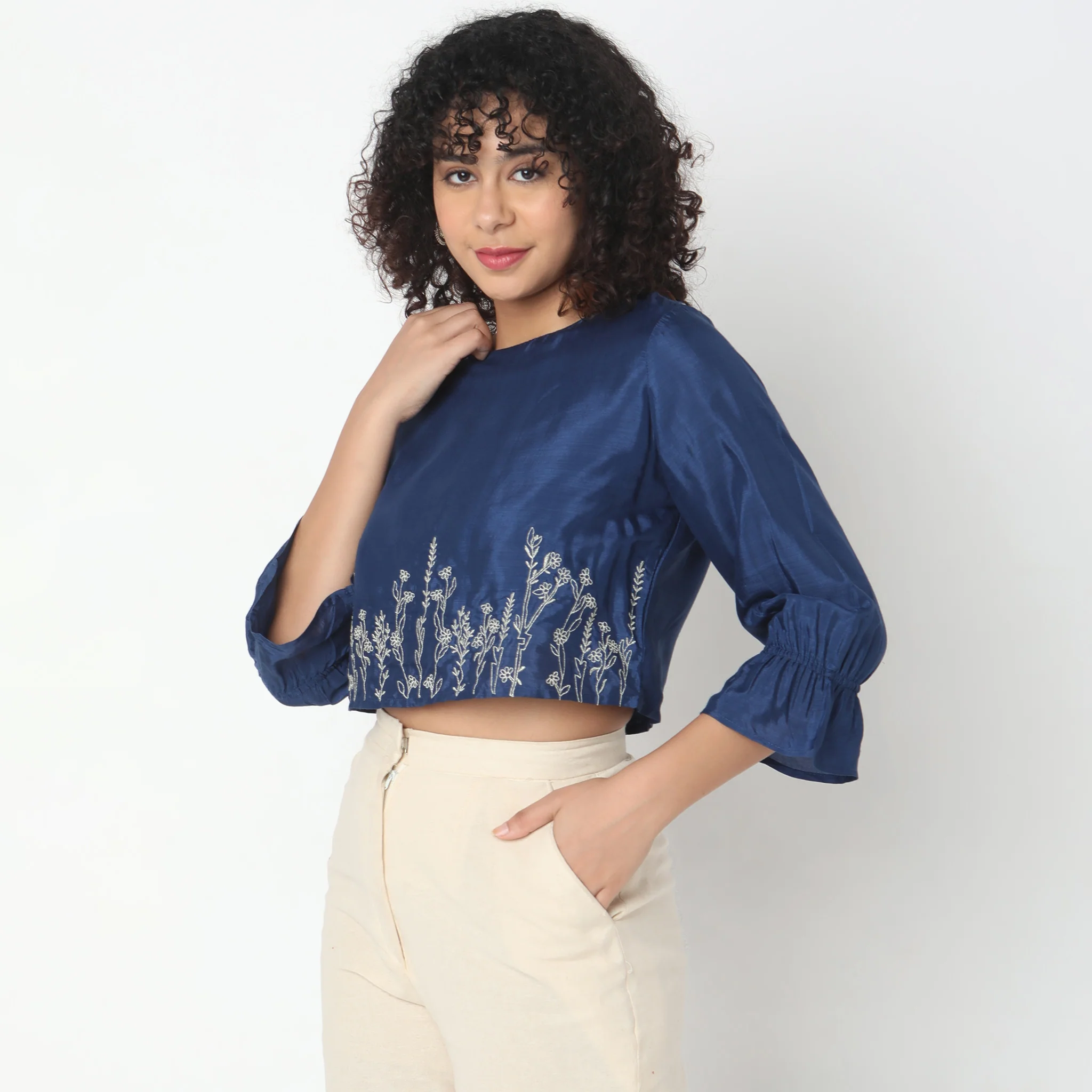 Regular Fit Checkered Crop Top - Image 5