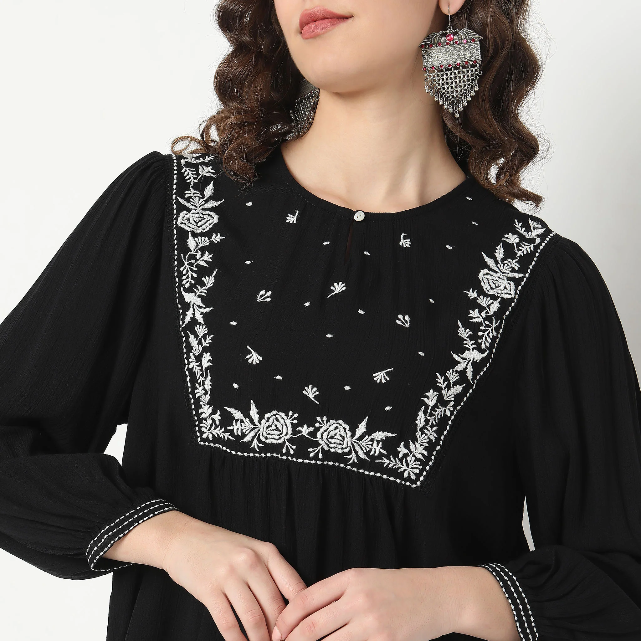 Regular Fit Embroidered Top - Image 4