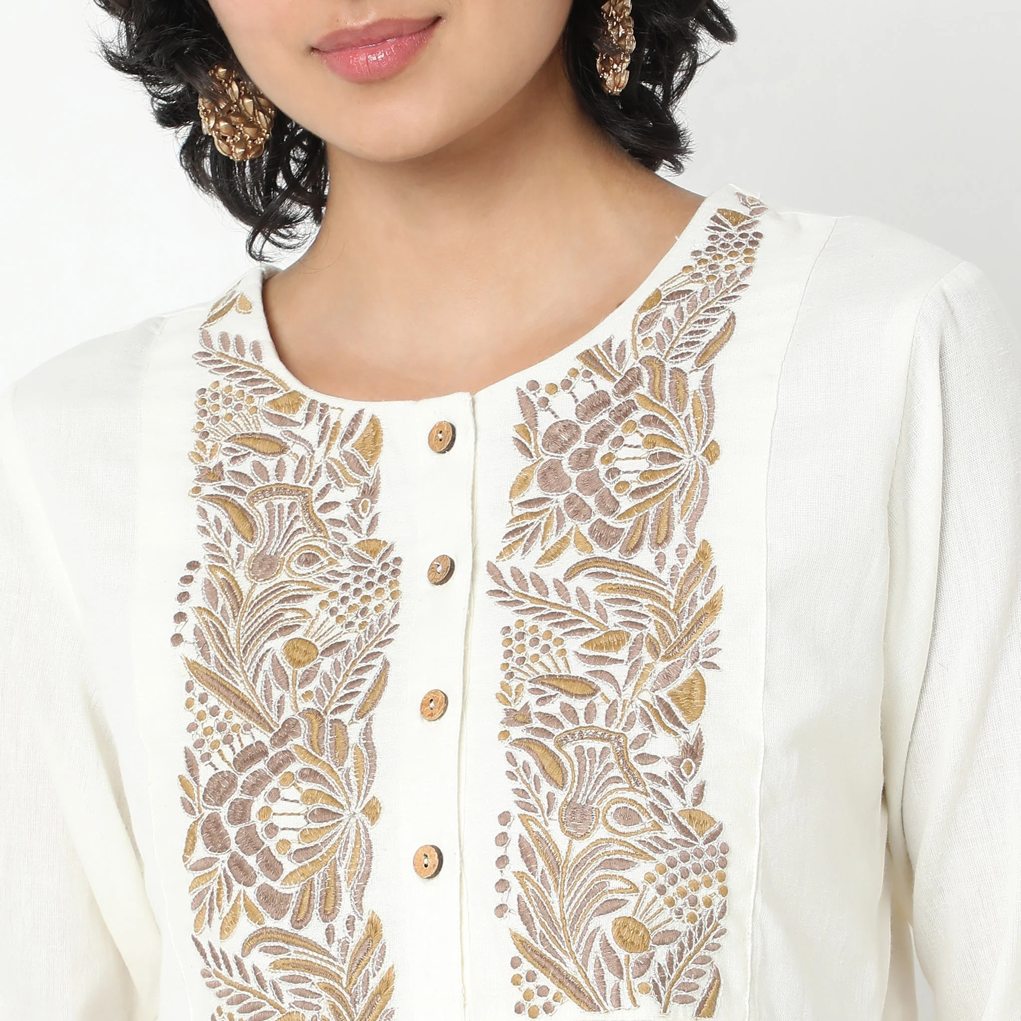 Regular Fit Embroidered Top With Pant Set - Image 4