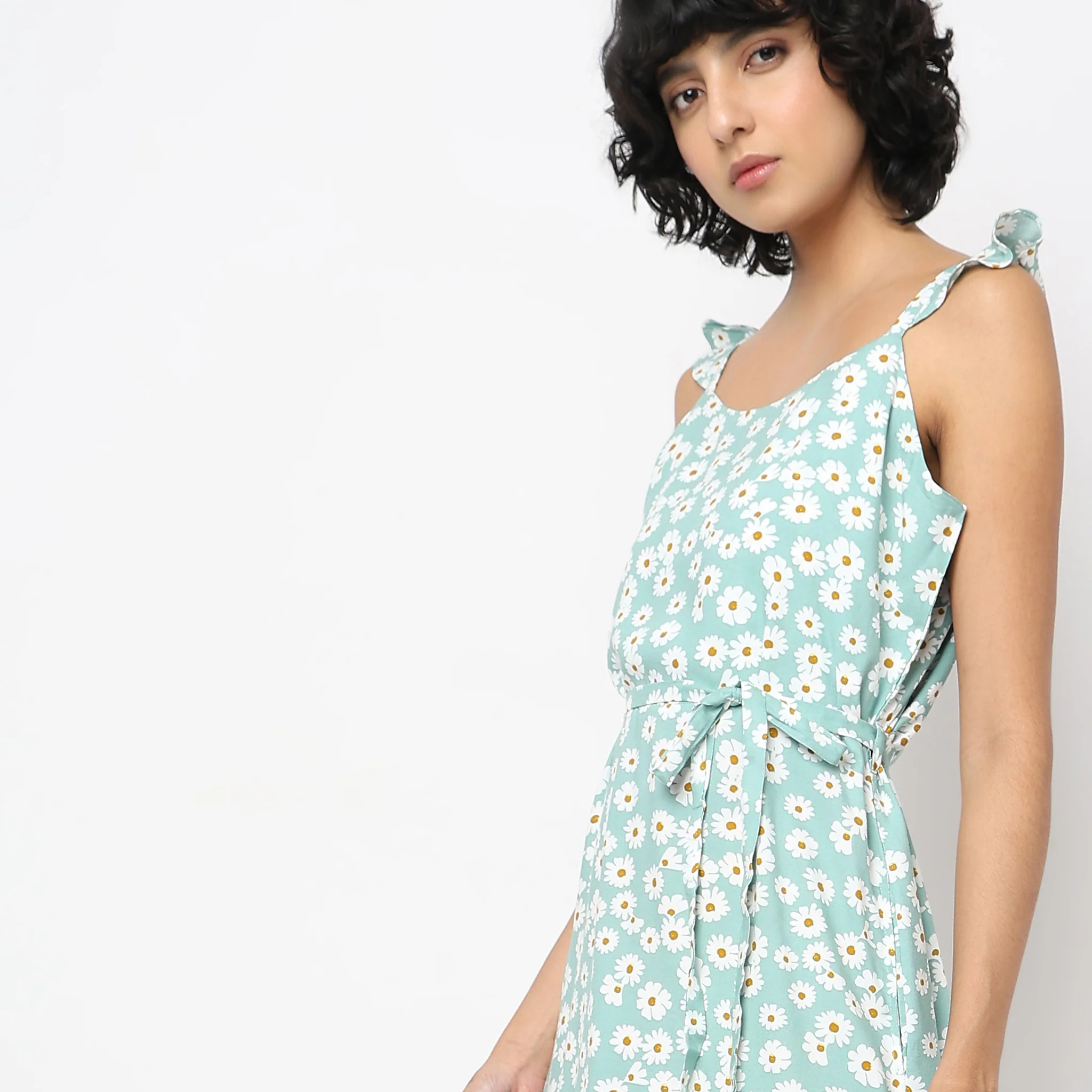 Regular Fit Floral Gown - Image 4