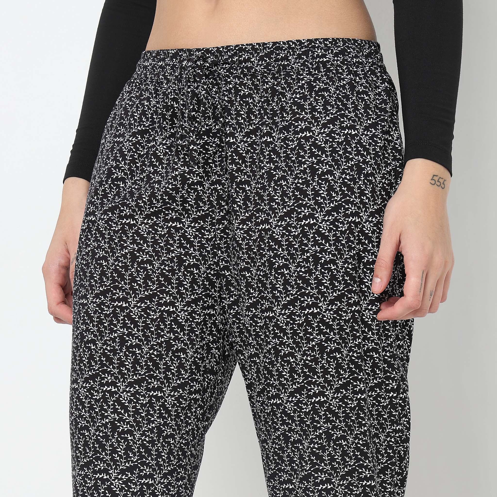 Woven Floral Mid Rise Lounge Pyjamas - Image 4
