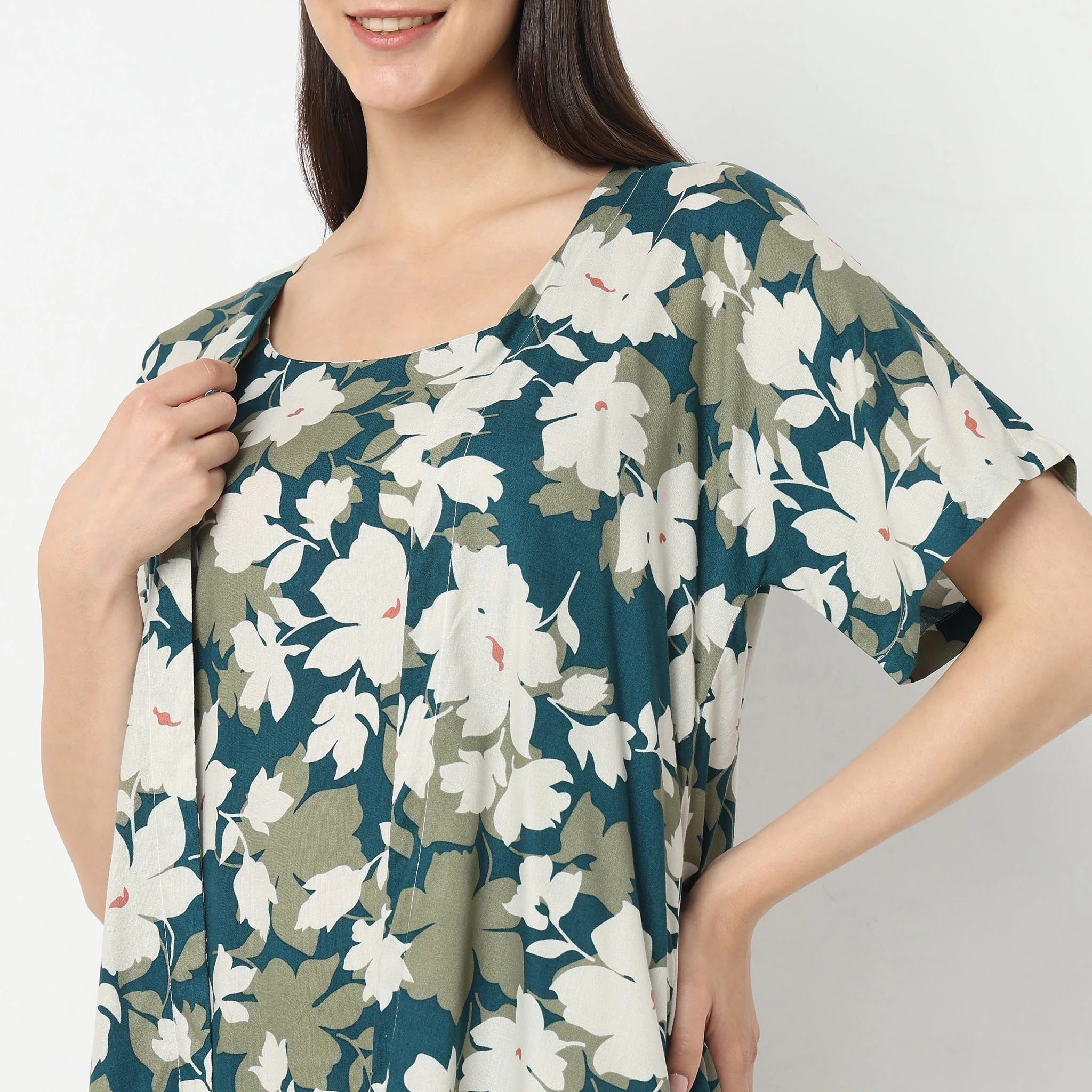 Woven Tropical Lounge Shrug - Image 4