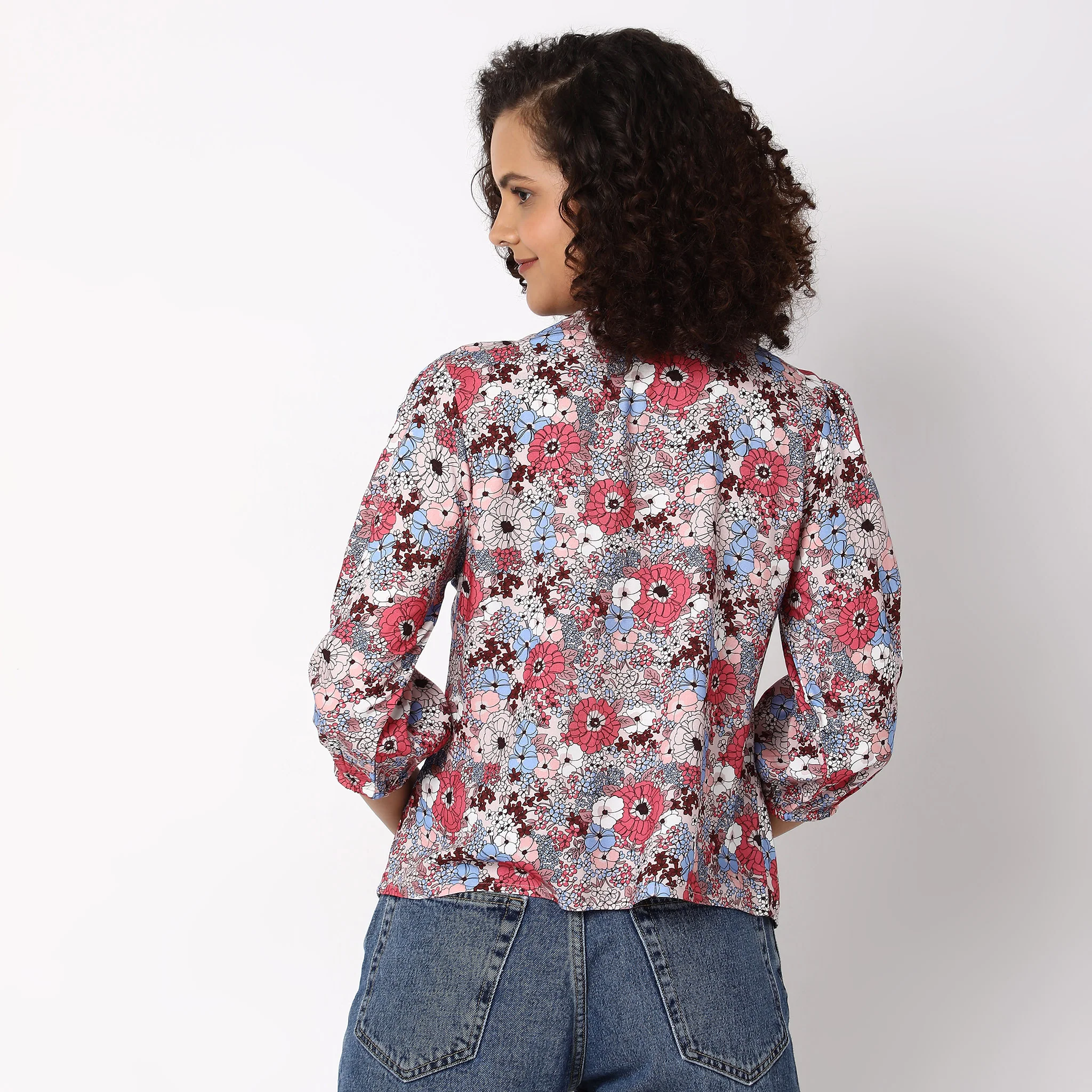 Regular Fit Floral Top - Image 3