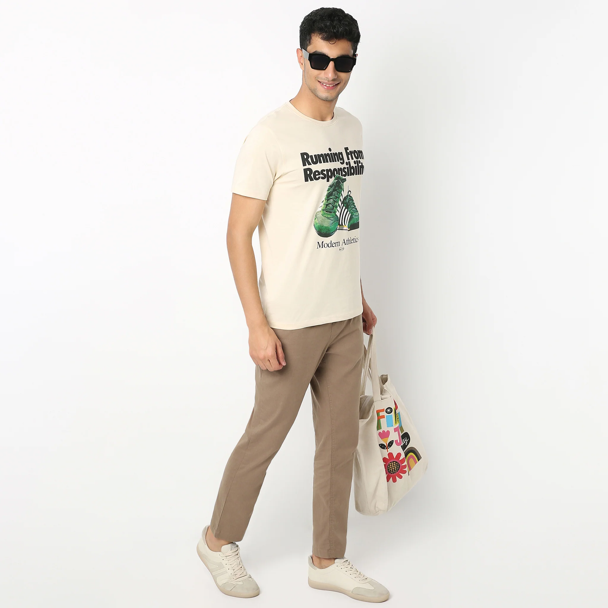 Crew Neck Graphic T-Shirt